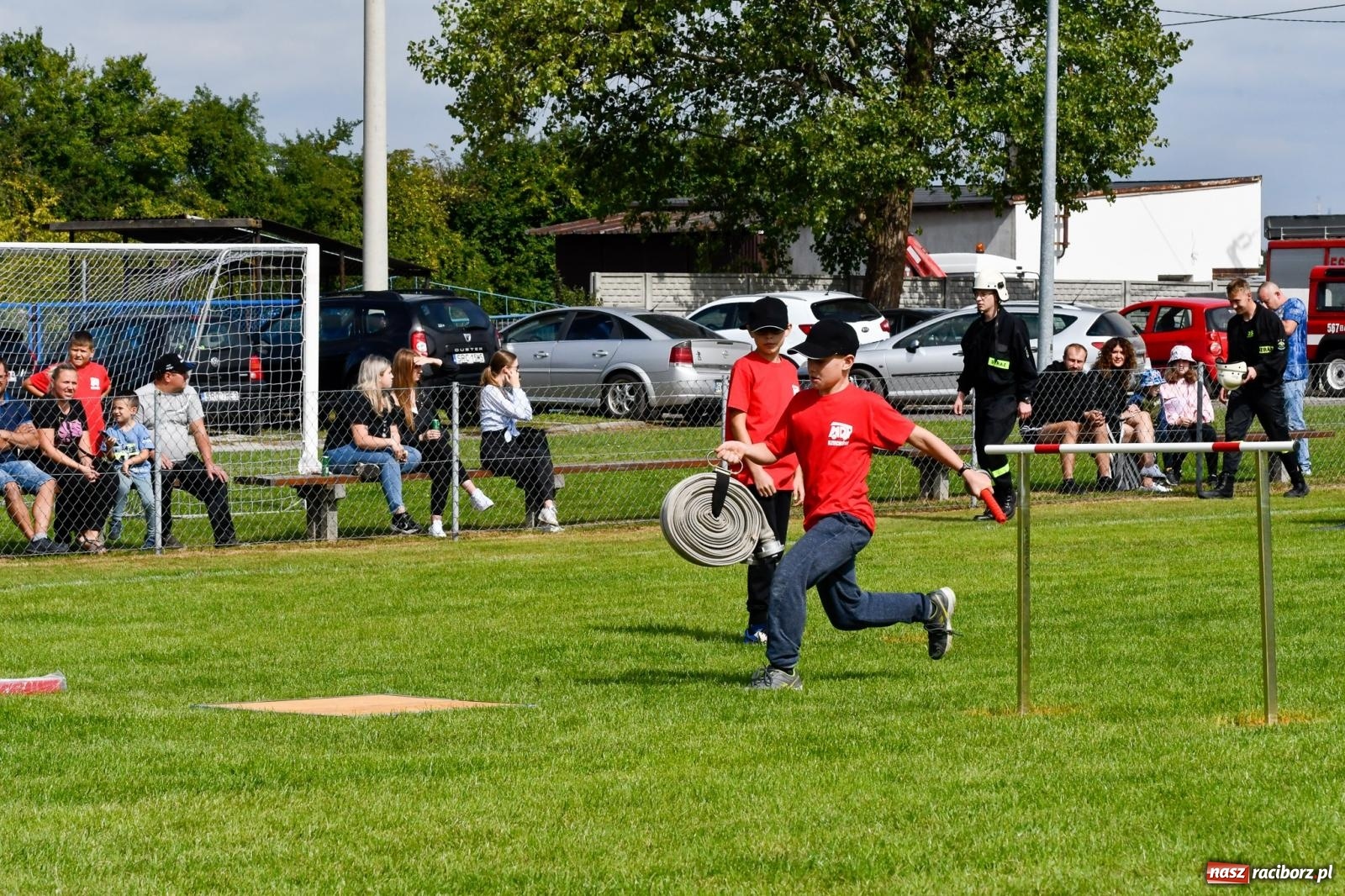 Zdjęcie w galerii na portalu naszraciborz.pl: OSP Pogrzebień z Pucharem Wójta. Ekspresowe zawody z dwoma wpadkami [FOTO i WIDEO] wiadomości z regionu
