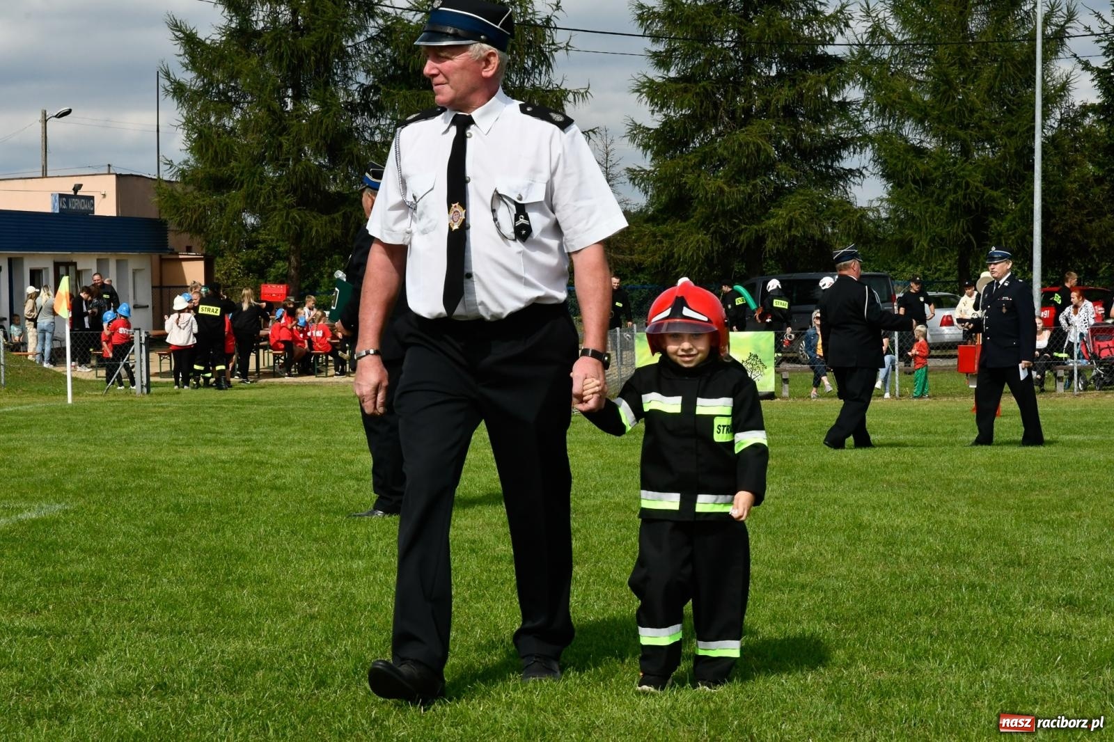 Zdjęcie w galerii na portalu naszraciborz.pl: OSP Pogrzebień z Pucharem Wójta. Ekspresowe zawody z dwoma wpadkami [FOTO i WIDEO] wiadomości z regionu