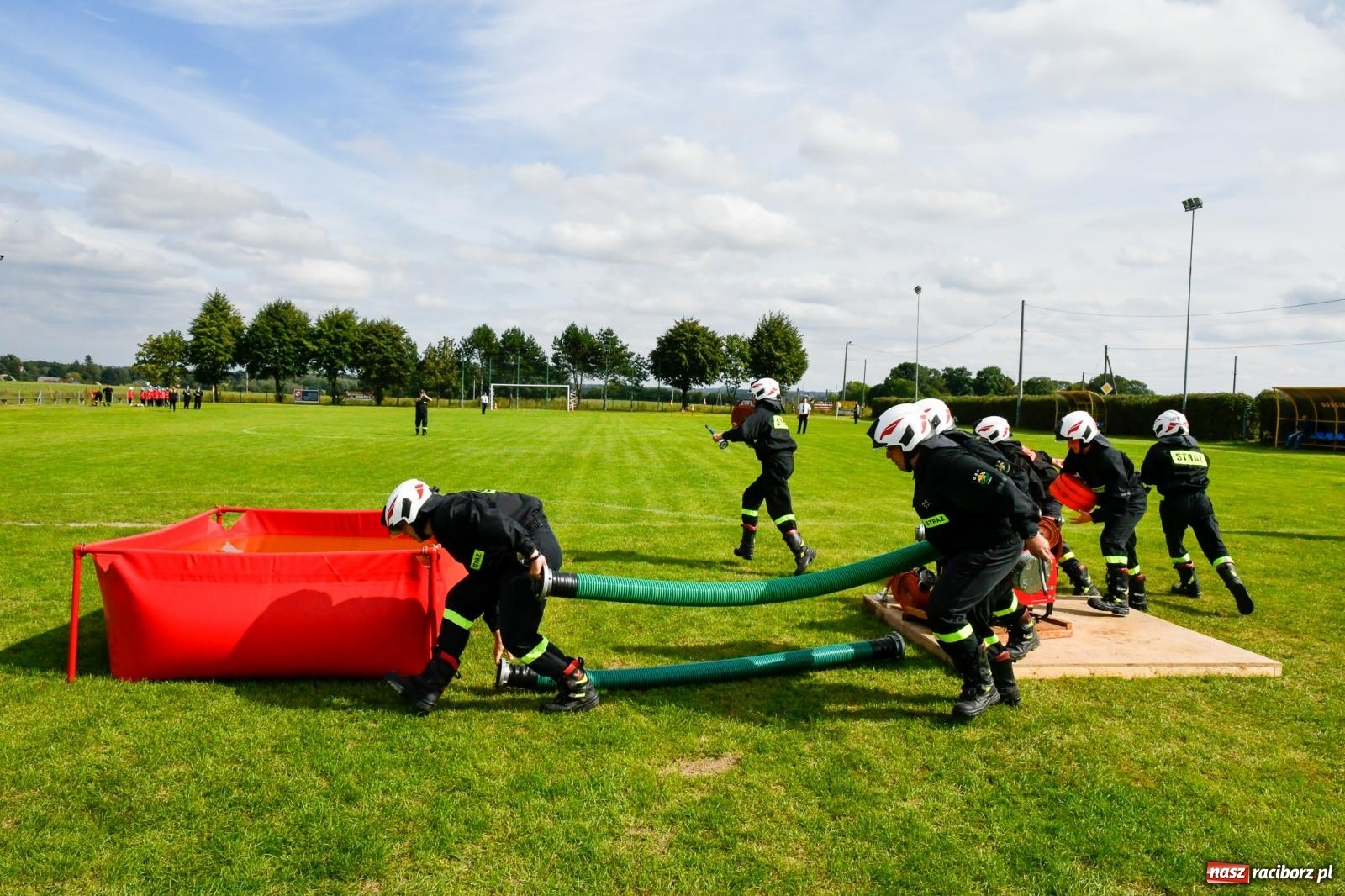 Zdjęcie w galerii na portalu naszraciborz.pl: OSP Pogrzebień z Pucharem Wójta. Ekspresowe zawody z dwoma wpadkami [FOTO i WIDEO] wiadomości z regionu