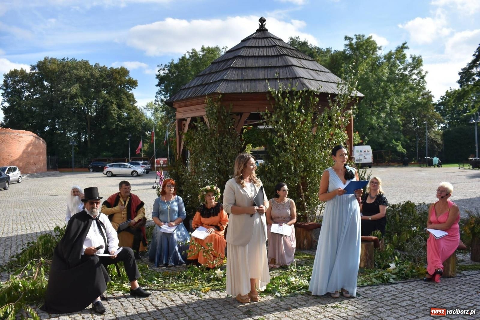 Zdjęcie w galerii na portalu naszraciborz.pl: Ballady i romanse, czyli Narodowe Czytanie na raciborskim zamku [FOTO i WIDEO] wiadomości z regionu