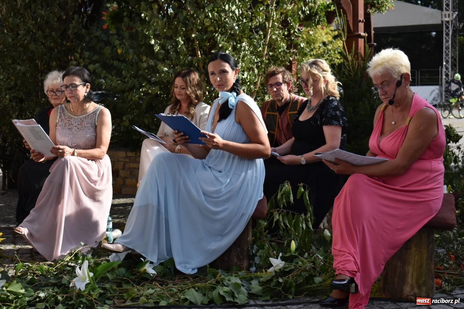 Zdjęcie w galerii na portalu naszraciborz.pl: Ballady i romanse, czyli Narodowe Czytanie na raciborskim zamku [FOTO i WIDEO] wiadomości z regionu