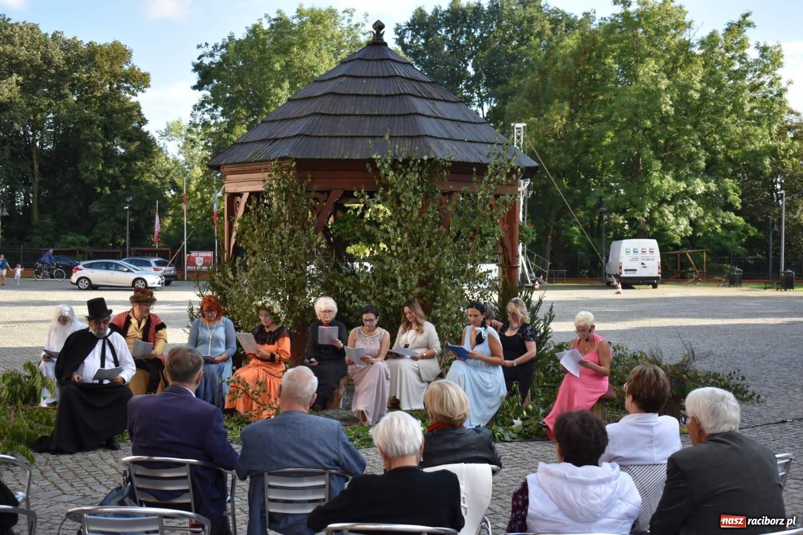 Zdjęcie w galerii na portalu naszraciborz.pl: Ballady i romanse, czyli Narodowe Czytanie na raciborskim zamku [FOTO i WIDEO] wiadomości z regionu