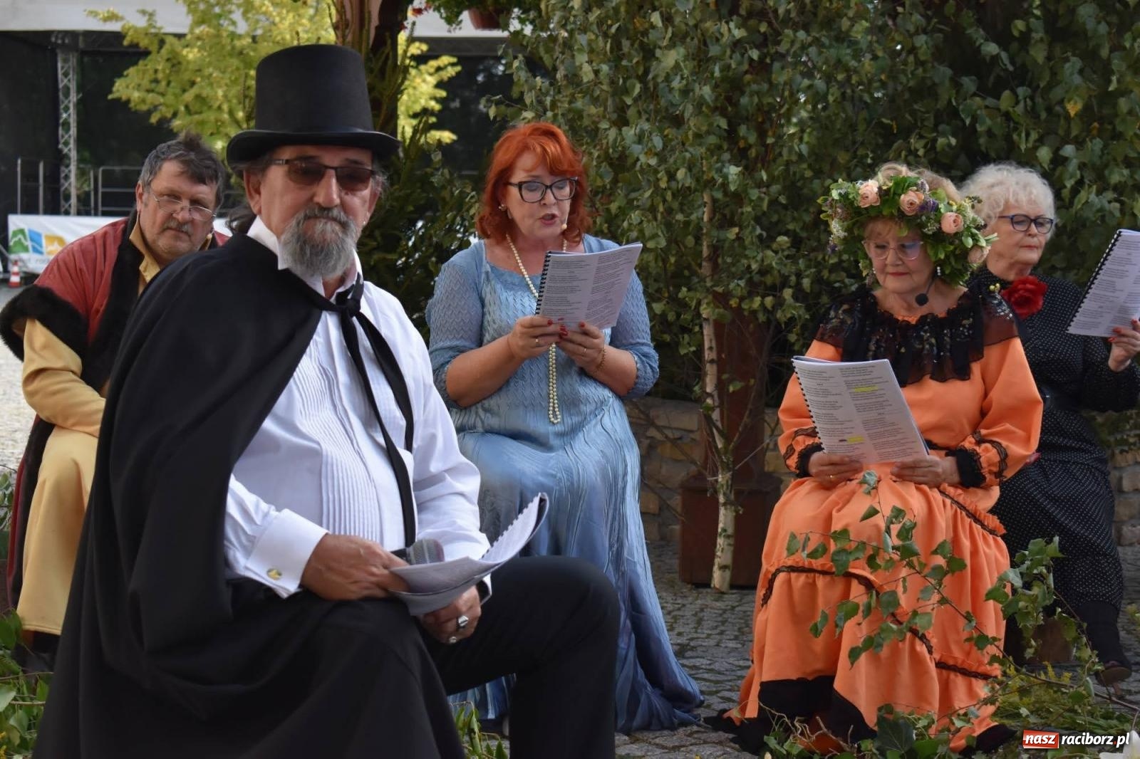 Zdjęcie w galerii na portalu naszraciborz.pl: Ballady i romanse, czyli Narodowe Czytanie na raciborskim zamku [FOTO i WIDEO] wiadomości z regionu