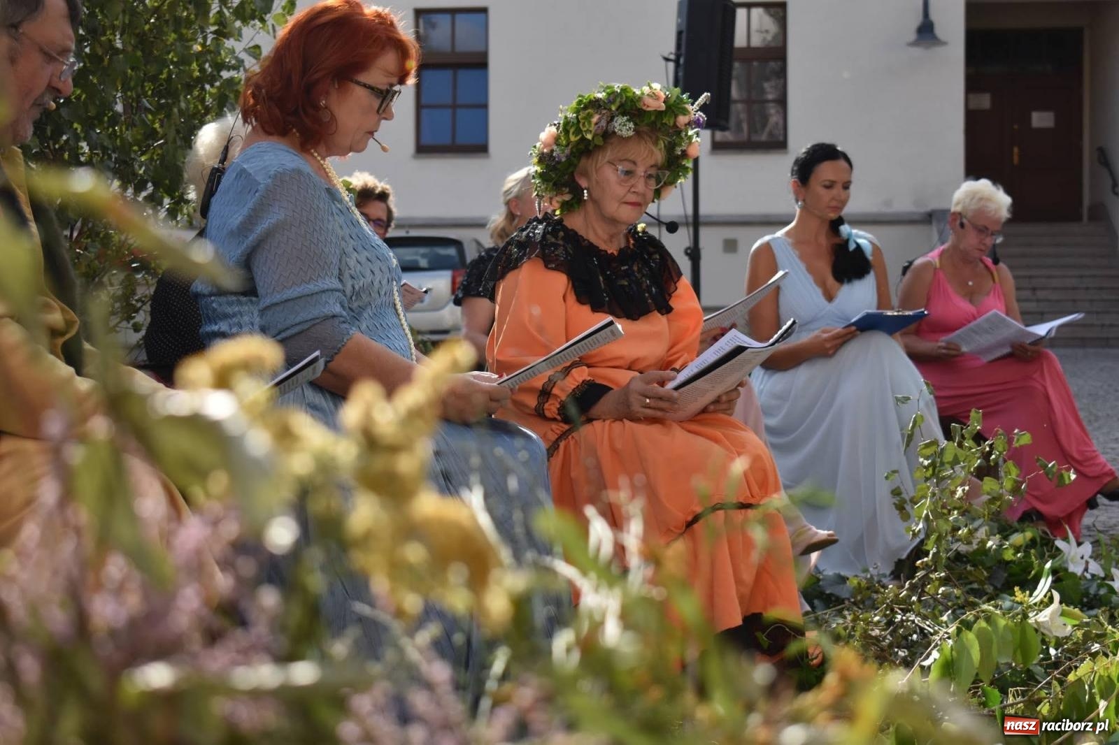 Zdjęcie w galerii na portalu naszraciborz.pl: Ballady i romanse, czyli Narodowe Czytanie na raciborskim zamku [FOTO i WIDEO] wiadomości z regionu