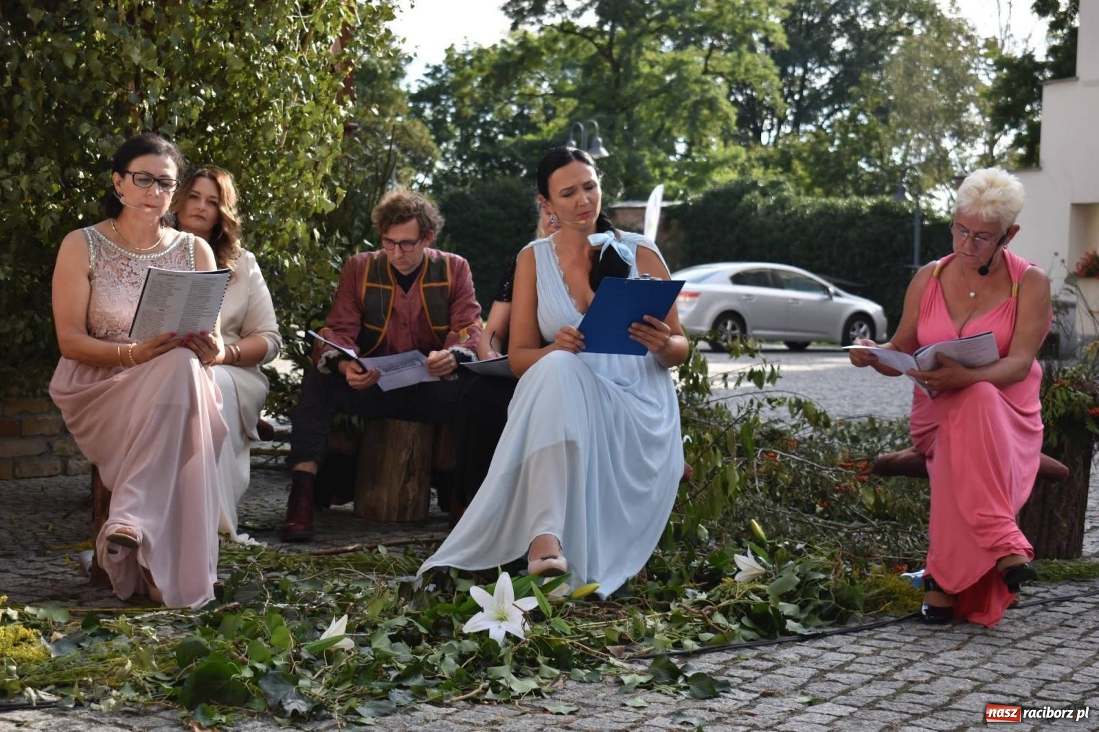 Zdjęcie w galerii na portalu naszraciborz.pl: Ballady i romanse, czyli Narodowe Czytanie na raciborskim zamku [FOTO i WIDEO] wiadomości z regionu