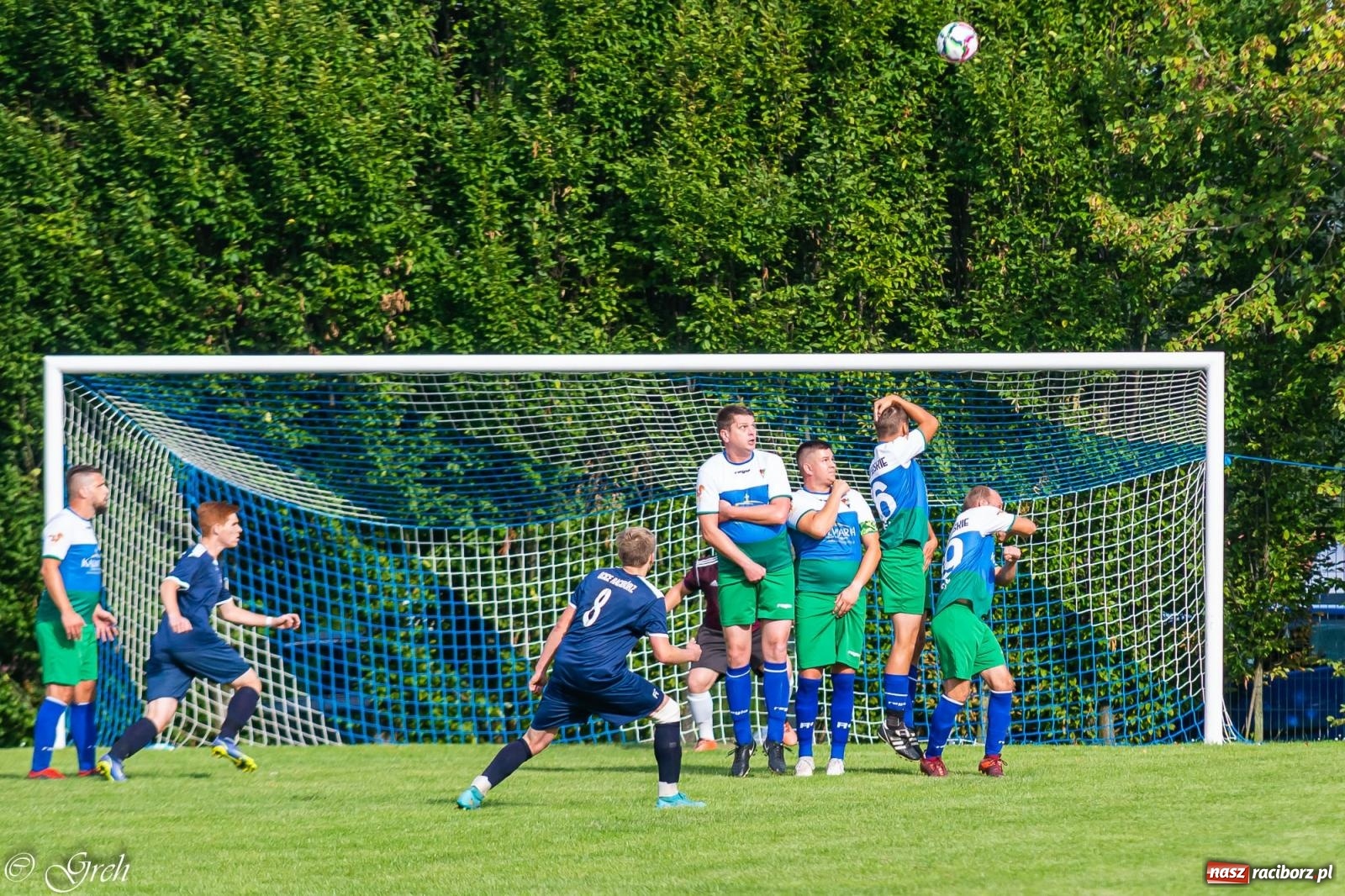 Zdjęcie w galerii na portalu naszraciborz.pl: B klasa. Górki Śląskie wykoleiły ocicką Lokomotywę [FOTO] wiadomości z regionu