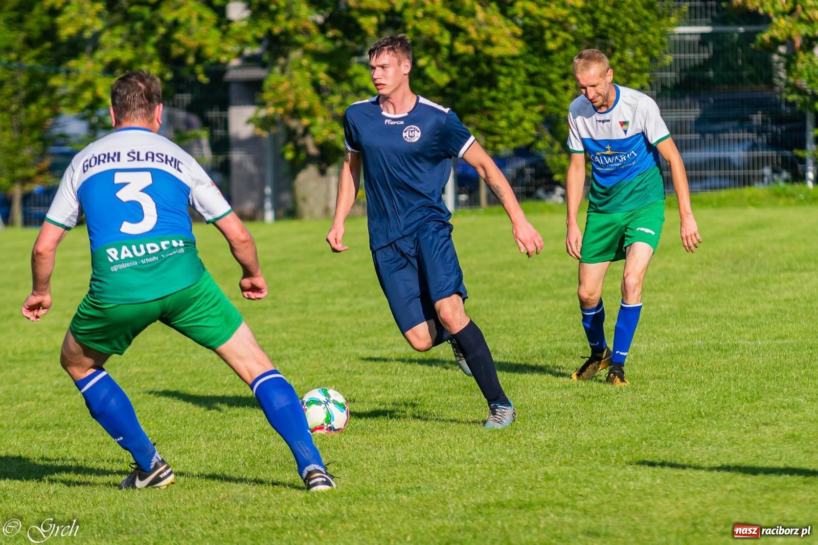 Zdjęcie w galerii na portalu naszraciborz.pl: B klasa. Górki Śląskie wykoleiły ocicką Lokomotywę [FOTO] wiadomości z regionu