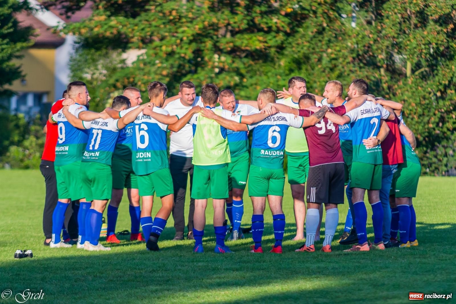 Zdjęcie w galerii na portalu naszraciborz.pl: B klasa. Górki Śląskie wykoleiły ocicką Lokomotywę [FOTO] wiadomości z regionu