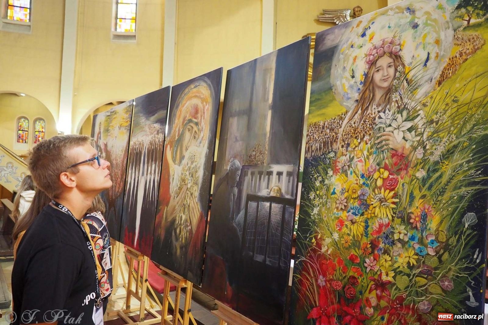 Zdjęcie w galerii na portalu naszraciborz.pl: Raciborski Festiwal Spotkałem Pana - dzień pierwszy wiadomości z regionu