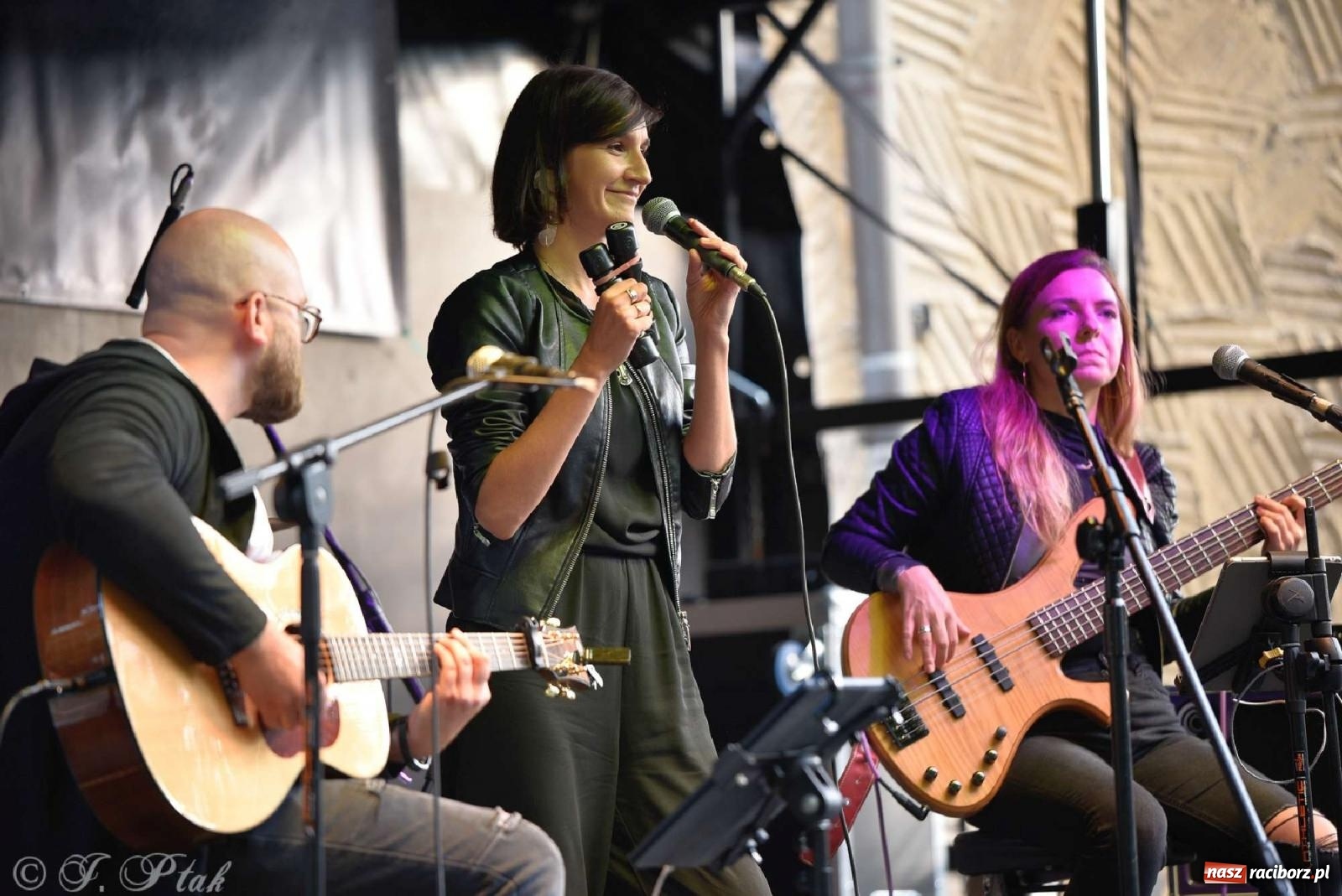 Zdjęcie w galerii na portalu naszraciborz.pl: Raciborski Festiwal Spotkałem Pana - dzień pierwszy wiadomości z regionu