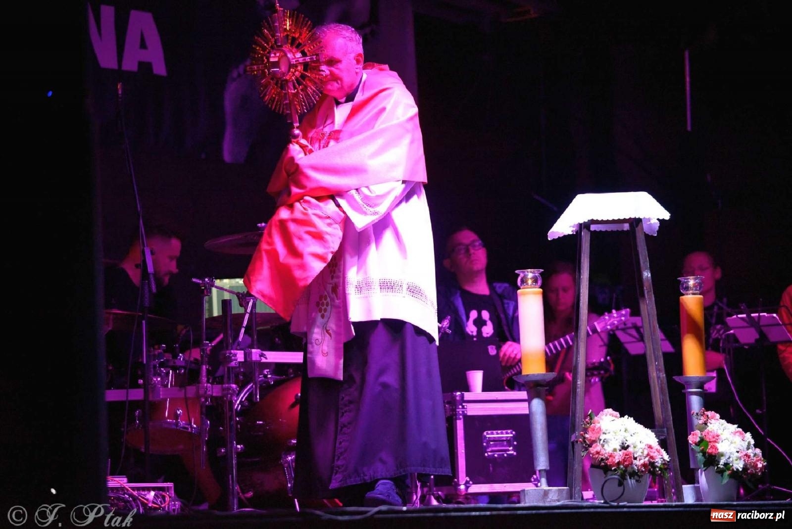 Zdjęcie w galerii na portalu naszraciborz.pl: Raciborski Festiwal Spotkałem Pana - dzień pierwszy wiadomości z regionu