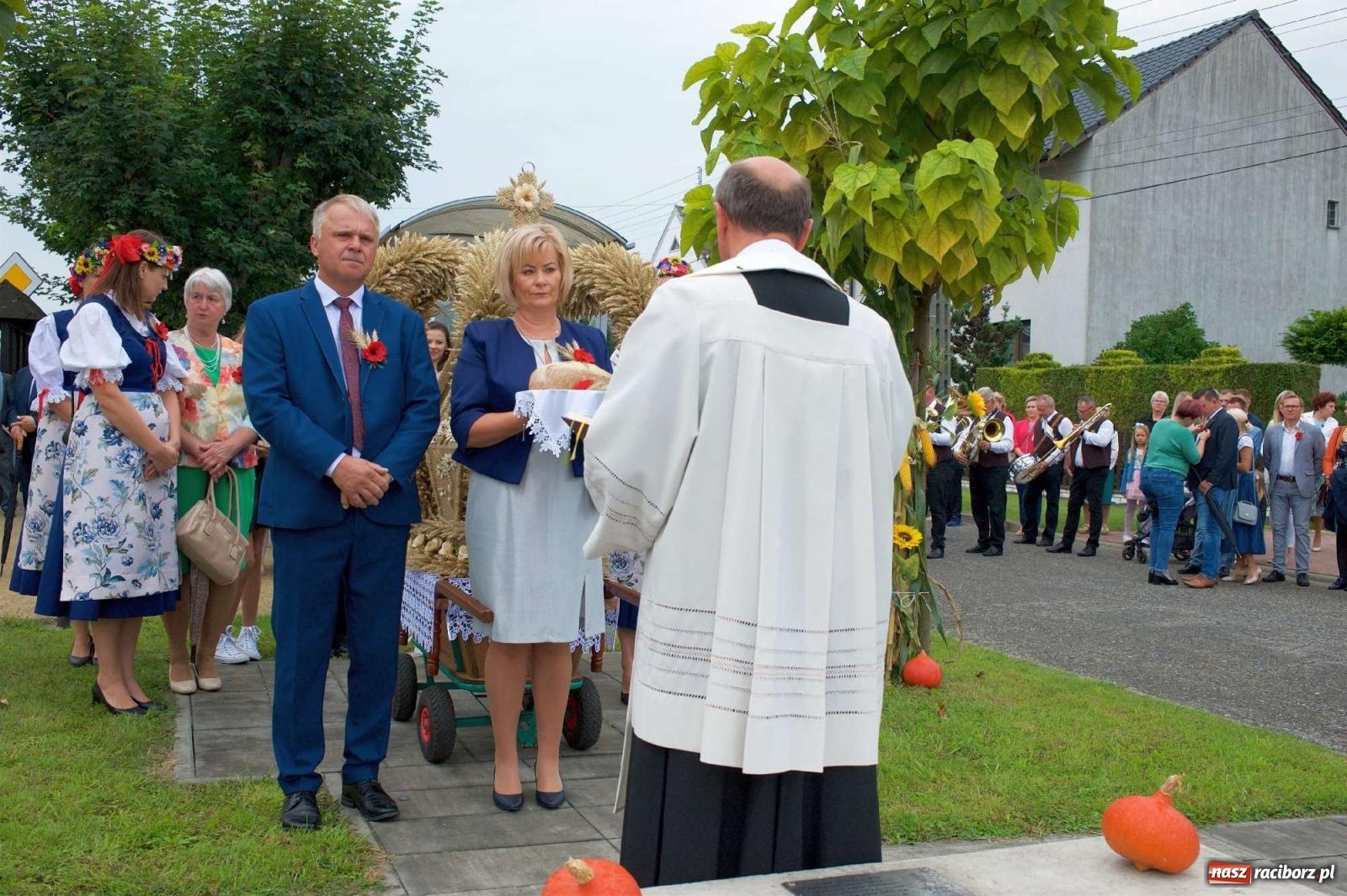 Zdjęcie w galerii na portalu naszraciborz.pl: Dożynki 2022. Dziś świętuje Tworków wiadomości z regionu