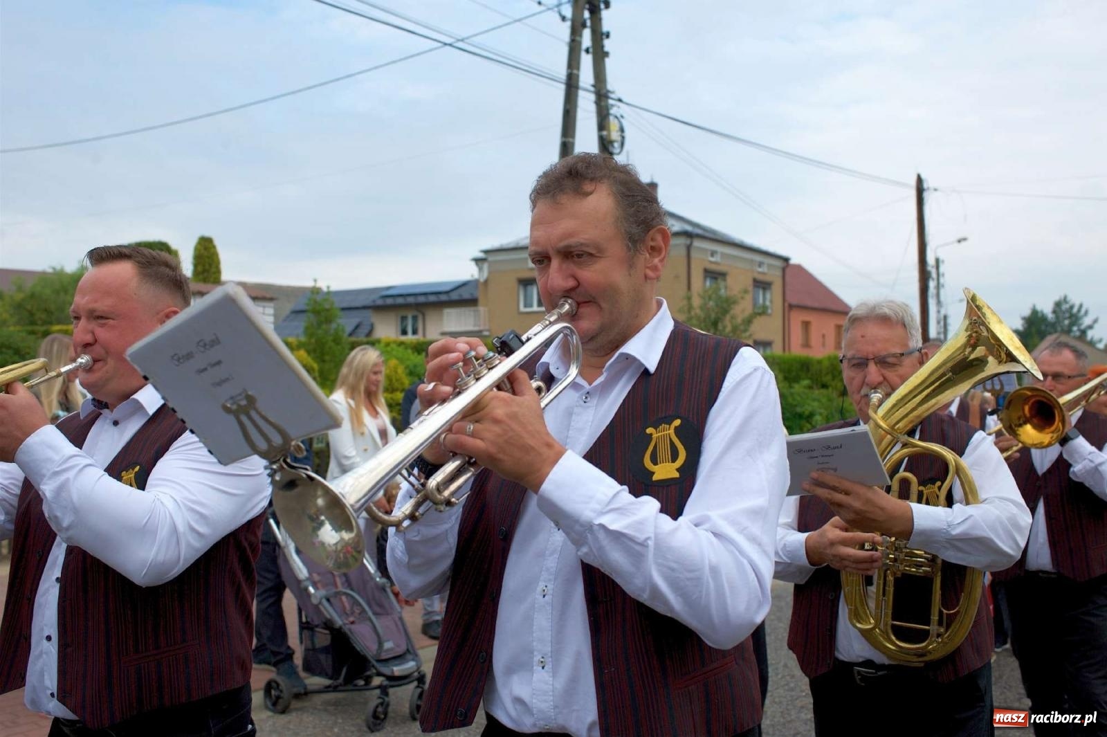 Zdjęcie w galerii na portalu naszraciborz.pl: Dożynki 2022. Dziś świętuje Tworków wiadomości z regionu