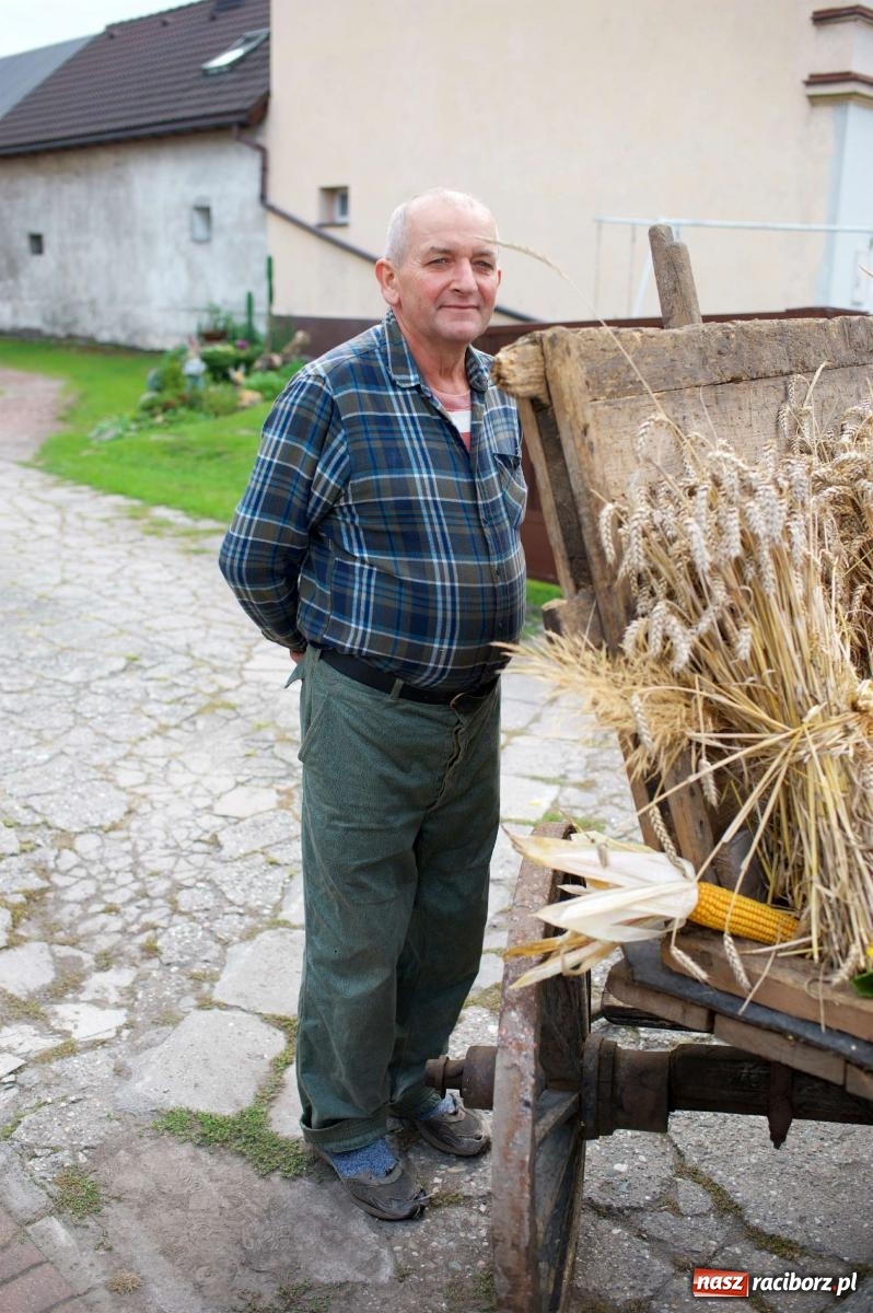 Zdjęcie w galerii na portalu naszraciborz.pl: Dożynki 2022. Dziś świętuje Tworków wiadomości z regionu