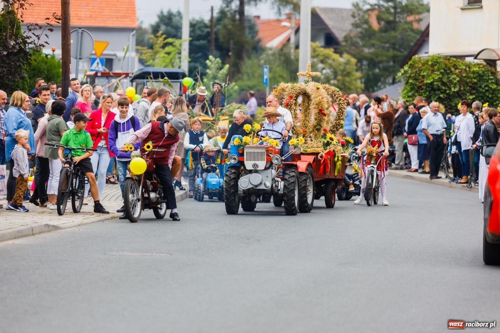Zdjęcie w galerii na portalu naszraciborz.pl: Dożynki 2022. Studzienna dziękowała za plony [FOTO i WIDEO] wiadomości z regionu
