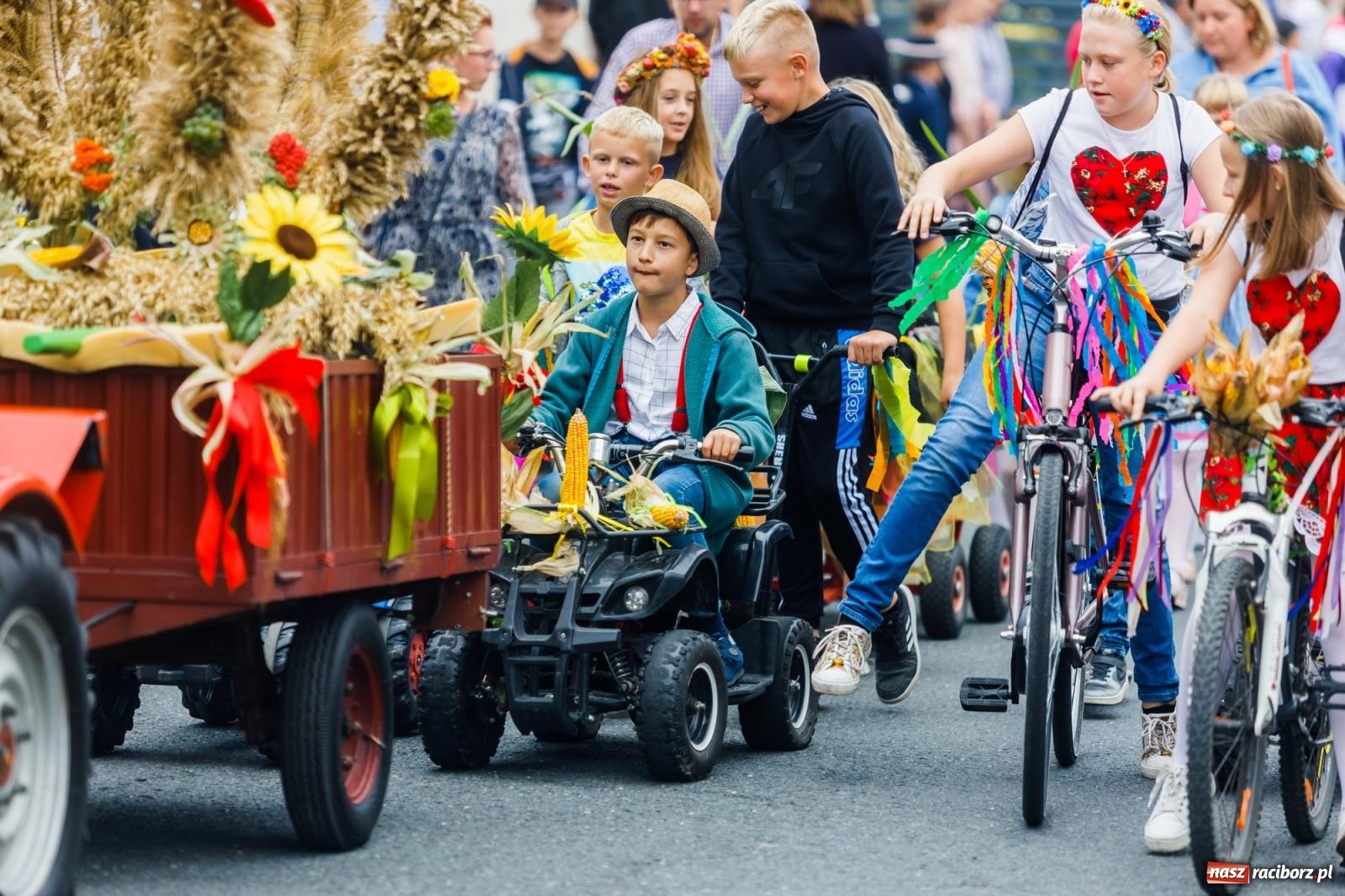 Zdjęcie w galerii na portalu naszraciborz.pl: Dożynki 2022. Studzienna dziękowała za plony [FOTO i WIDEO] wiadomości z regionu