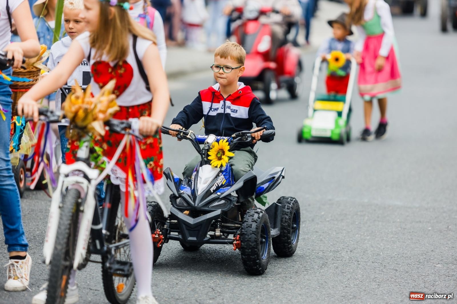 Zdjęcie w galerii na portalu naszraciborz.pl: Dożynki 2022. Studzienna dziękowała za plony [FOTO i WIDEO] wiadomości z regionu