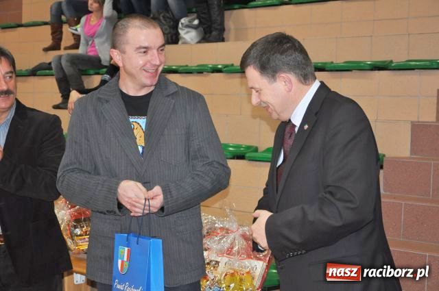 Zdjęcie w galerii na portalu naszraciborz.pl: Siatkarskie zmagania w Rudniku wiadomości z regionu