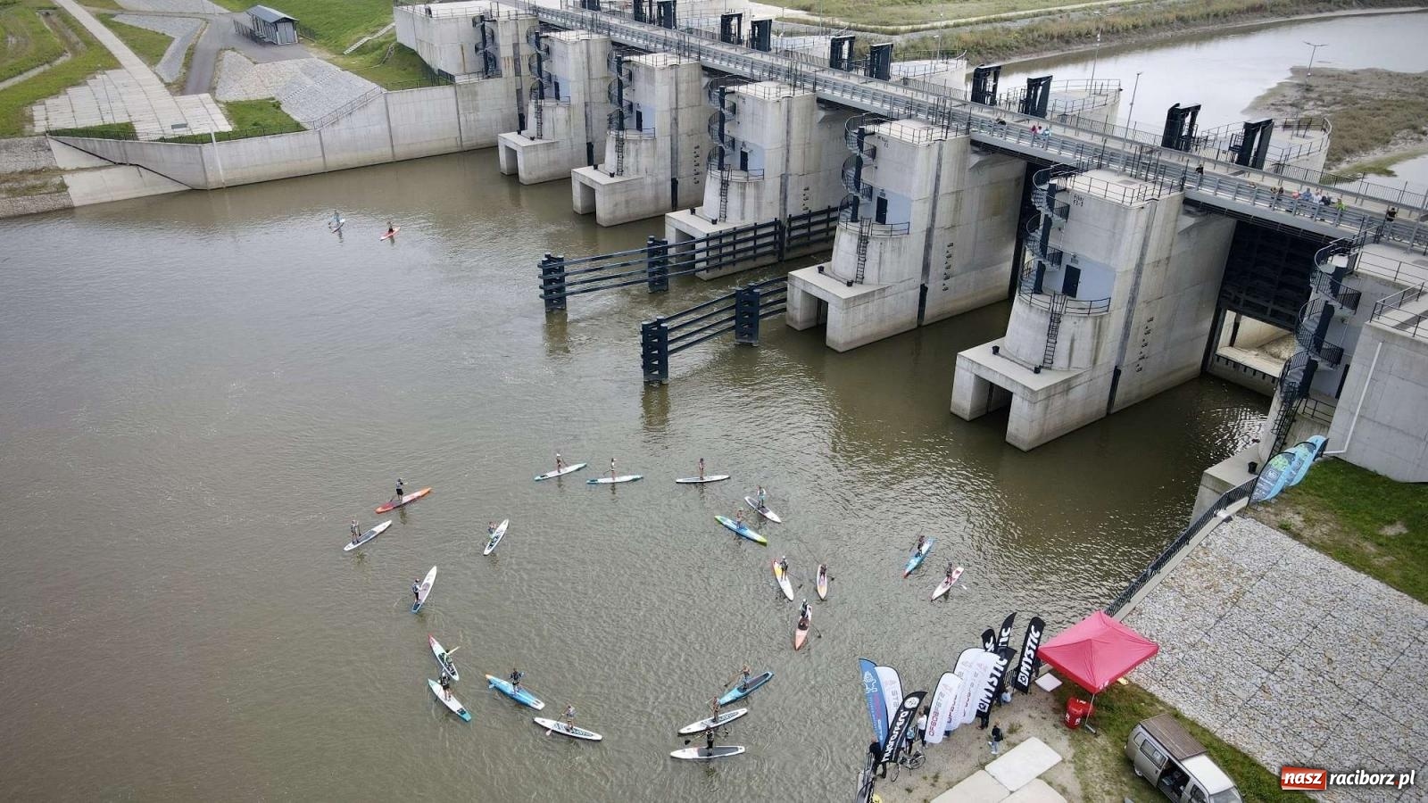 Zdjęcie w galerii na portalu naszraciborz.pl: Regaty pod zaporą czołową zbiornika Racibórz [FOTO i WIDEO] wiadomości z regionu