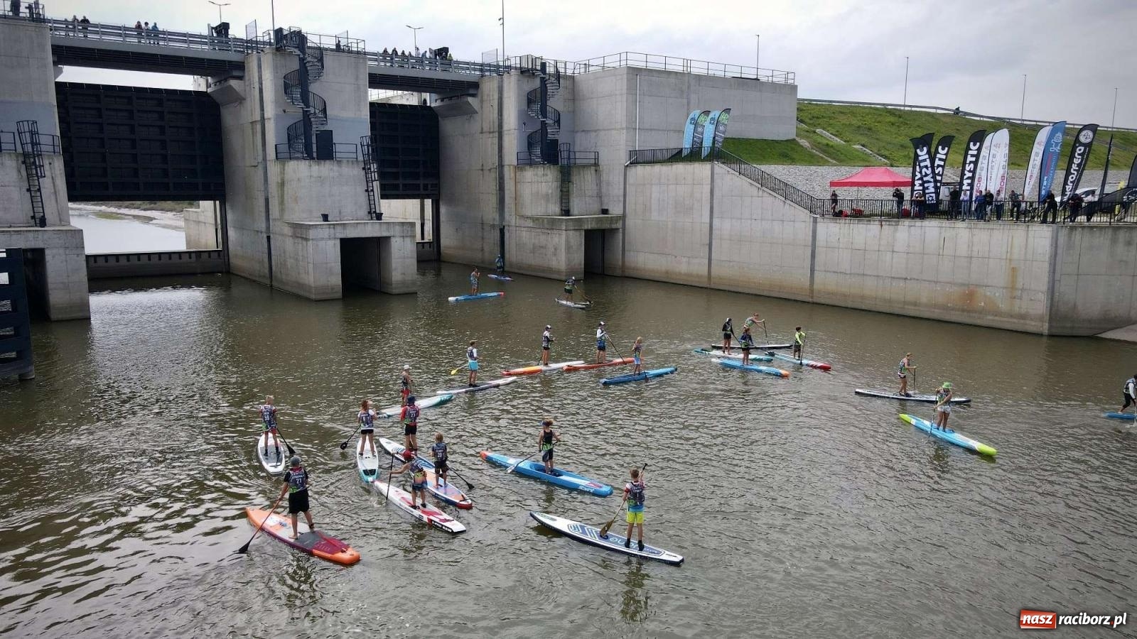 Zdjęcie w galerii na portalu naszraciborz.pl: Regaty pod zaporą czołową zbiornika Racibórz [FOTO i WIDEO] wiadomości z regionu