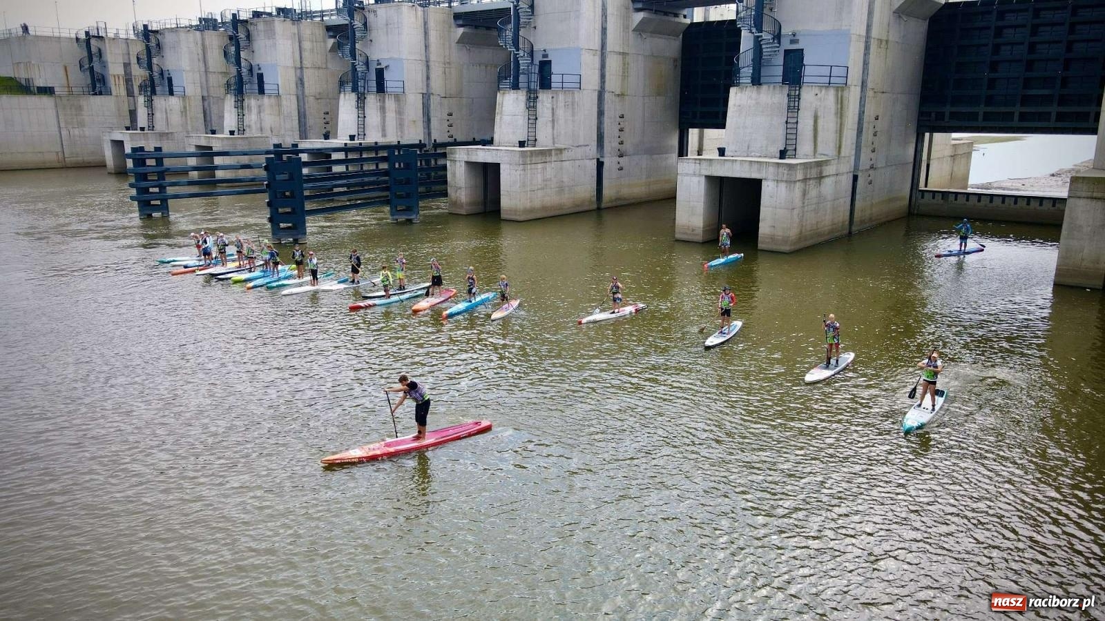 Zdjęcie w galerii na portalu naszraciborz.pl: Regaty pod zaporą czołową zbiornika Racibórz [FOTO i WIDEO] wiadomości z regionu