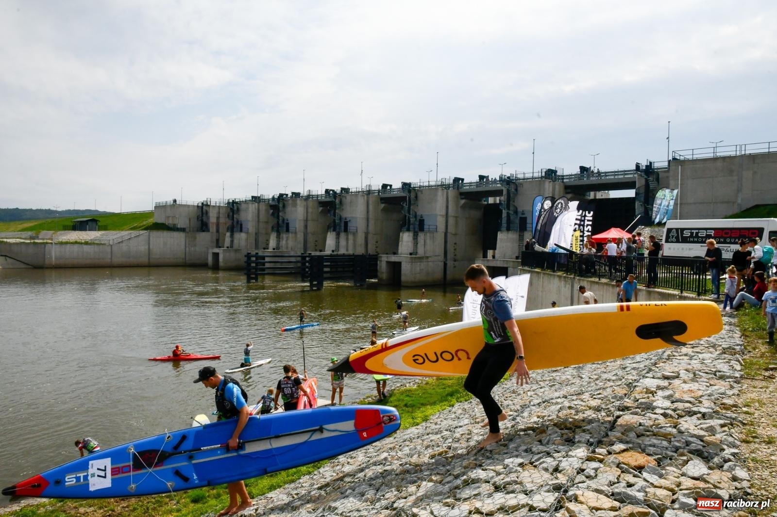 Zdjęcie w galerii na portalu naszraciborz.pl: Regaty pod zaporą czołową zbiornika Racibórz [FOTO i WIDEO] wiadomości z regionu