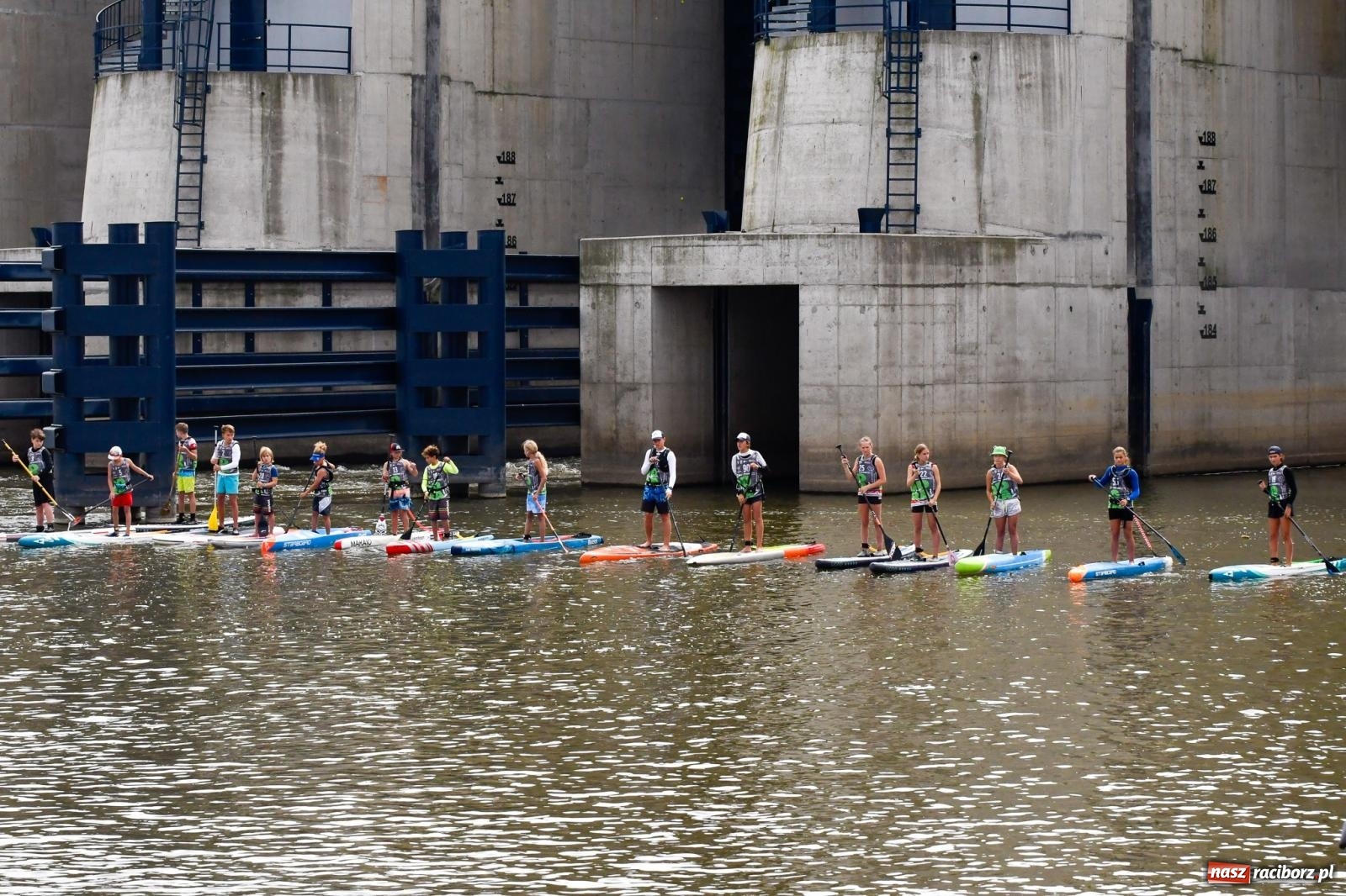 Zdjęcie w galerii na portalu naszraciborz.pl: Regaty pod zaporą czołową zbiornika Racibórz [FOTO i WIDEO] wiadomości z regionu