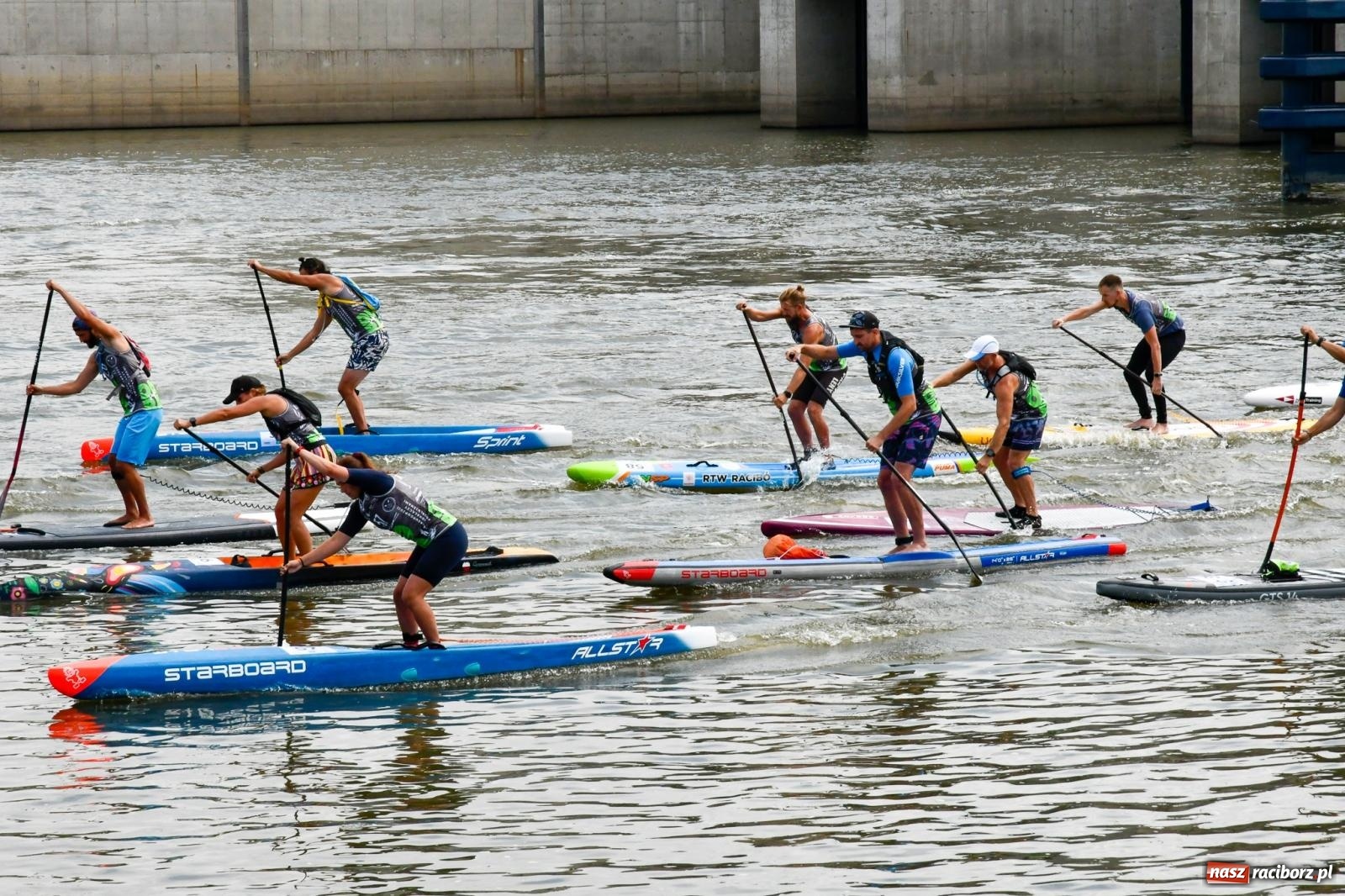 Zdjęcie w galerii na portalu naszraciborz.pl: Regaty pod zaporą czołową zbiornika Racibórz [FOTO i WIDEO] wiadomości z regionu