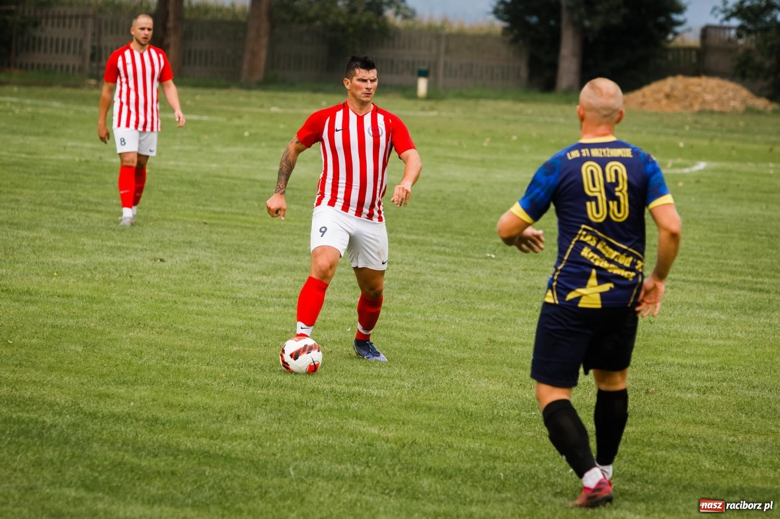 Zdjęcie w galerii na portalu naszraciborz.pl: B klasa. Podział punktów w Owsiszczach [FOTO] wiadomości z regionu