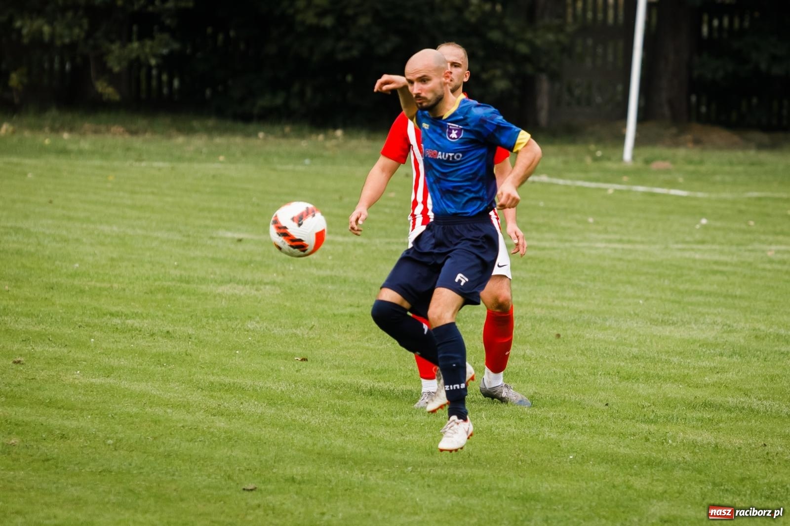 Zdjęcie w galerii na portalu naszraciborz.pl: B klasa. Podział punktów w Owsiszczach [FOTO] wiadomości z regionu