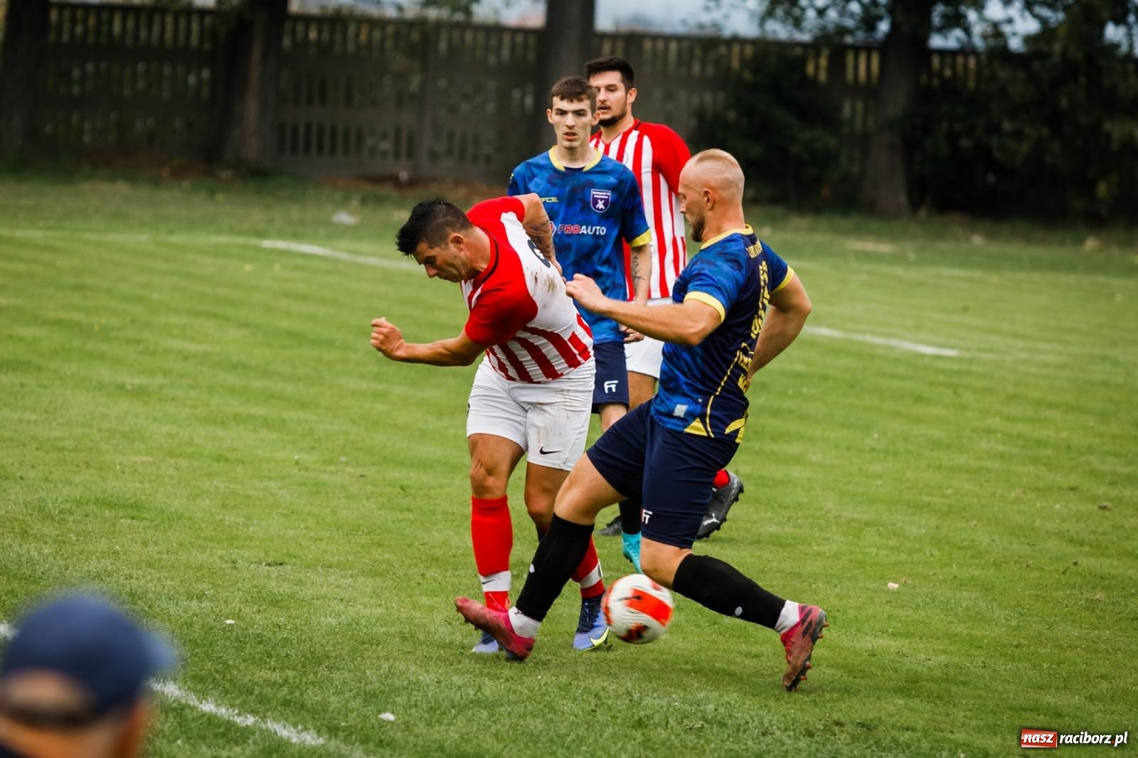 Zdjęcie w galerii na portalu naszraciborz.pl: B klasa. Podział punktów w Owsiszczach [FOTO] wiadomości z regionu