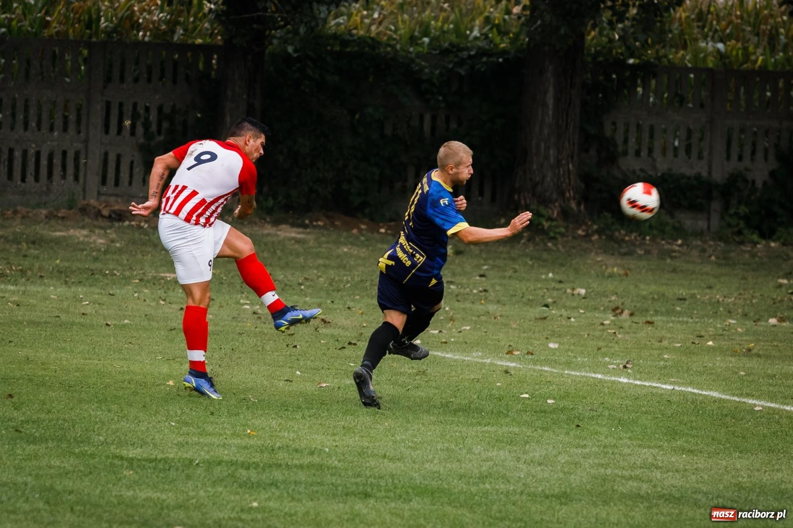 Zdjęcie w galerii na portalu naszraciborz.pl: B klasa. Podział punktów w Owsiszczach [FOTO] wiadomości z regionu