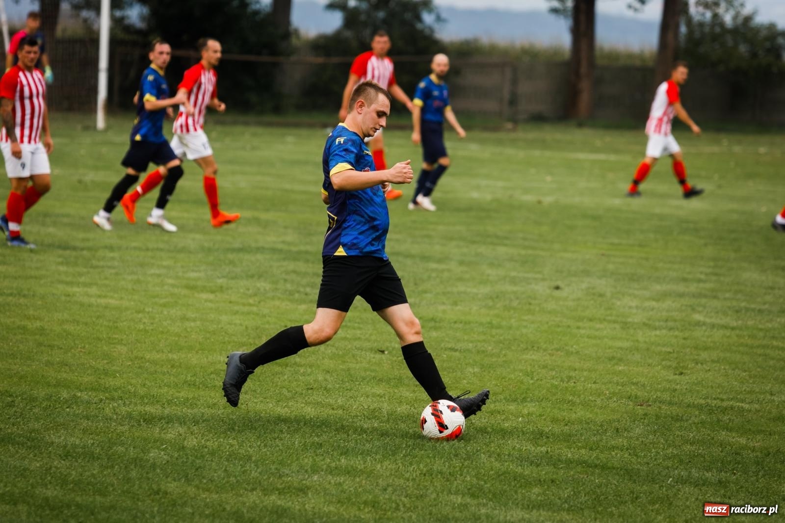 Zdjęcie w galerii na portalu naszraciborz.pl: B klasa. Podział punktów w Owsiszczach [FOTO] wiadomości z regionu