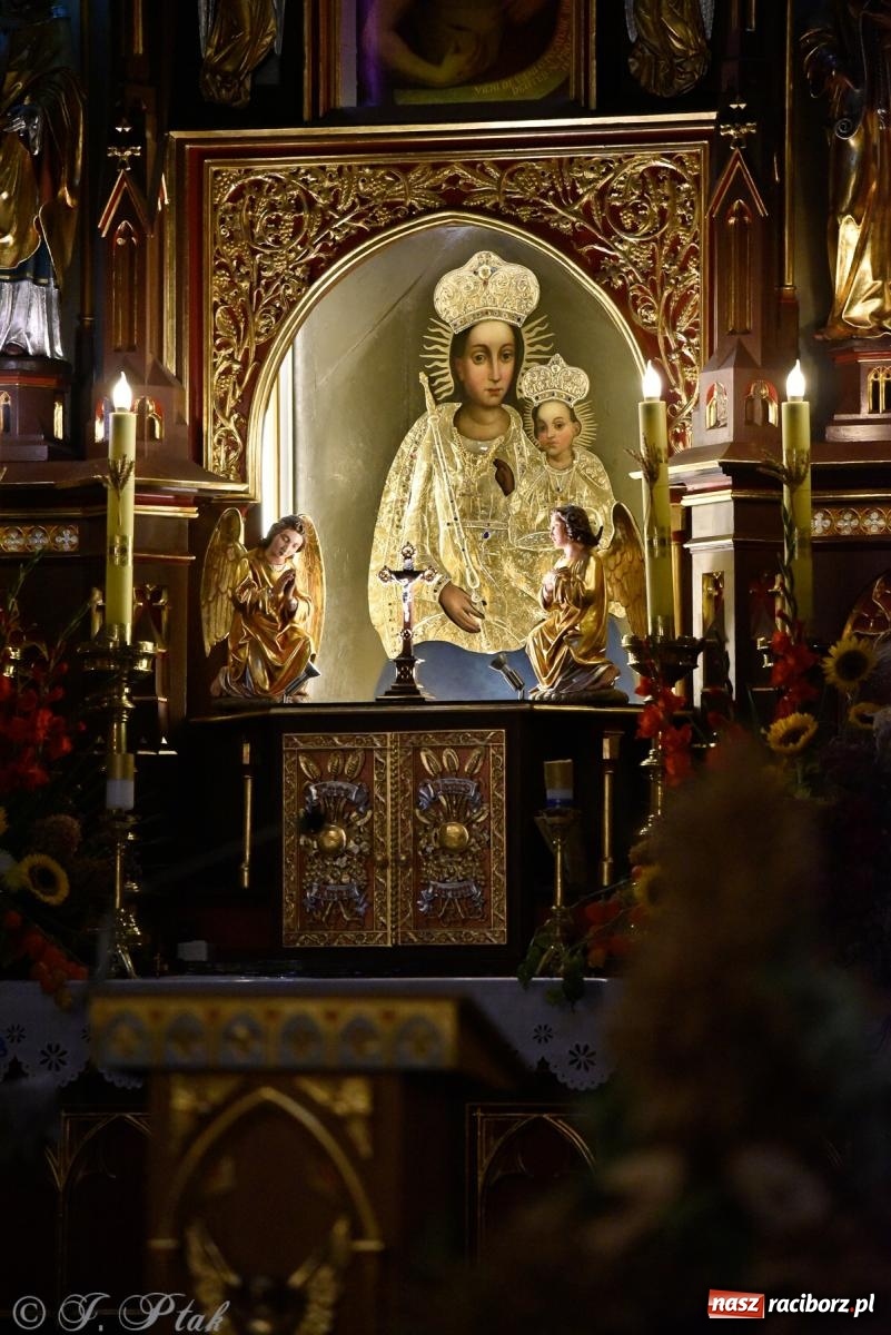 Zdjęcie w galerii na portalu naszraciborz.pl: XXIX Międzynarodowy Festiwal Muzyki Odnalezionej - koncert na Ostrogu [FOTO i WIDEO] wiadomości z regionu