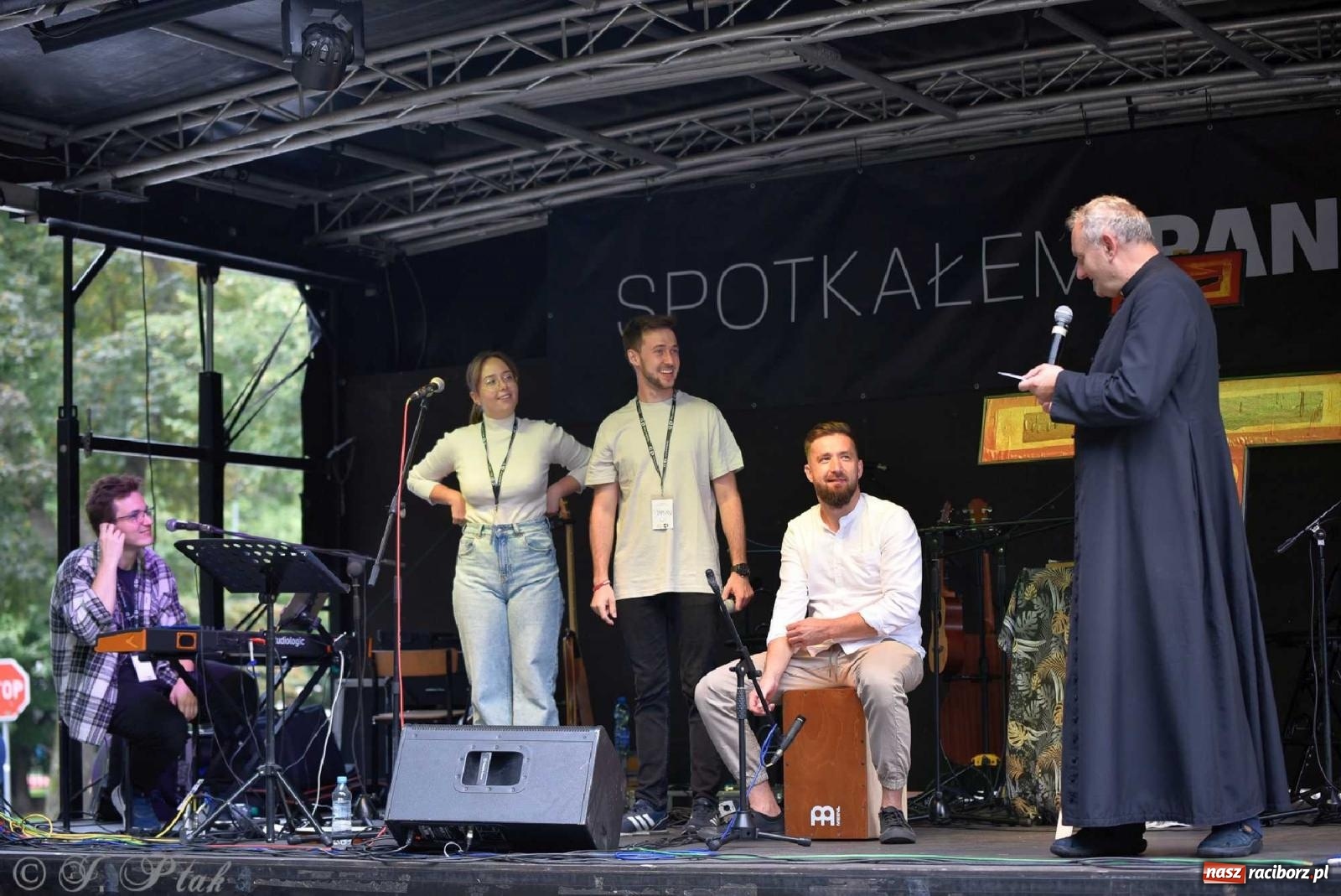 Zdjęcie w galerii na portalu naszraciborz.pl: Festiwal Spotkałem Pana - dzień drugi [FOTO i WIDEO] wiadomości z regionu