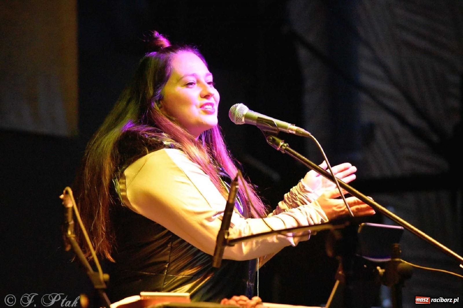 Zdjęcie w galerii na portalu naszraciborz.pl: Festiwal Spotkałem Pana - dzień drugi [FOTO i WIDEO] wiadomości z regionu