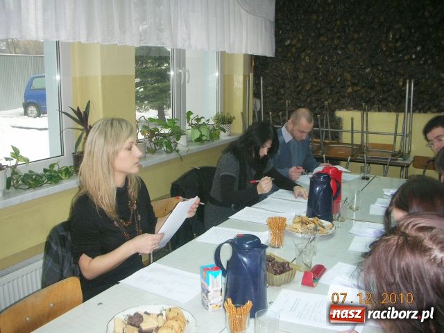 Zdjęcie w galerii na portalu naszraciborz.pl: Konkurs wiedzy o krajach anglojęzycznych wiadomości z regionu