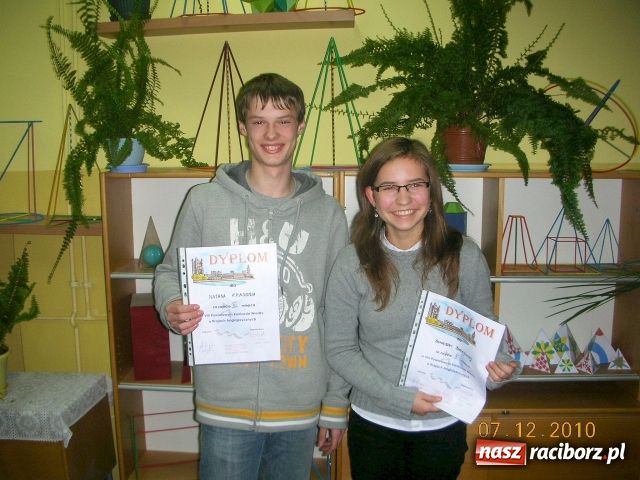 Zdjęcie w galerii na portalu naszraciborz.pl: Konkurs wiedzy o krajach anglojęzycznych wiadomości z regionu