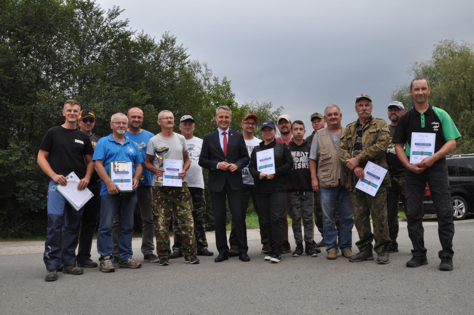 Zdjęcie w galerii na portalu naszraciborz.pl: Wędkarze rywalizowali o Puchar Prezydenta wiadomości z regionu