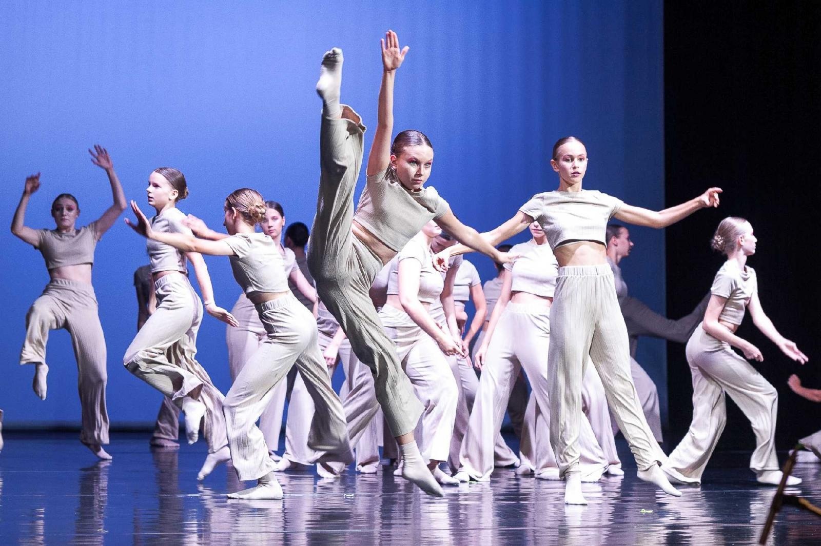 Zdjęcie w galerii na portalu naszraciborz.pl: Raciborscy tancerze zachwycali publiczność w Opawie [FOTO] wiadomości z regionu