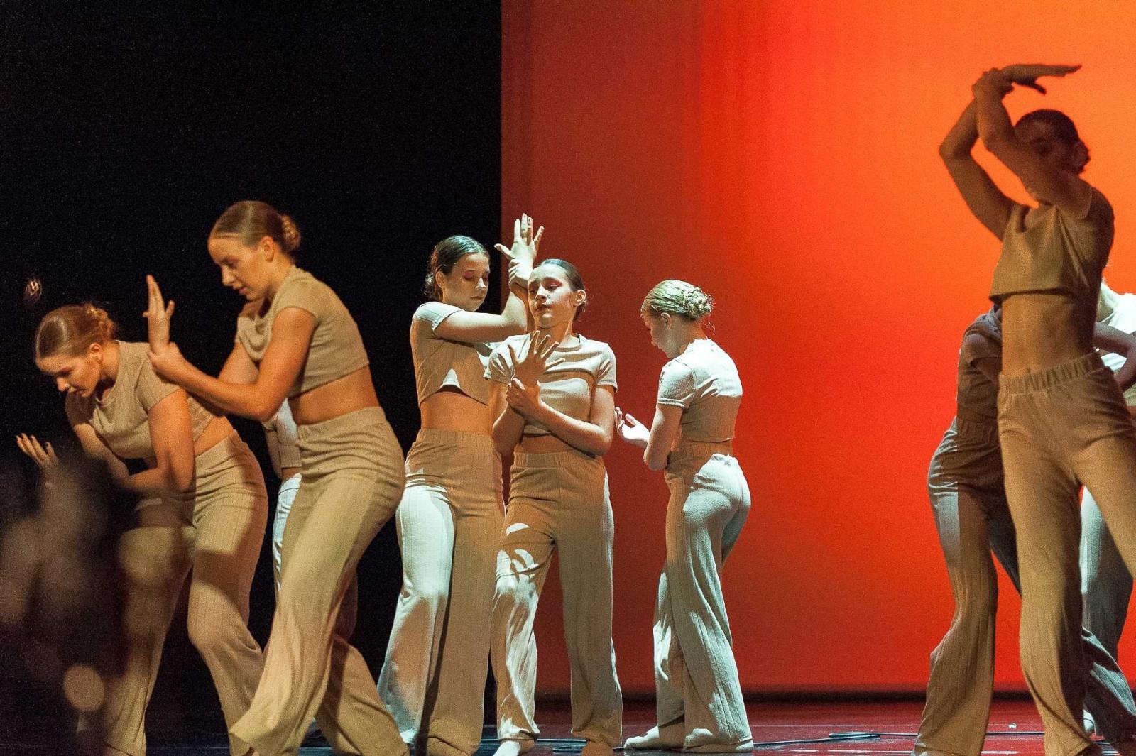 Zdjęcie w galerii na portalu naszraciborz.pl: Raciborscy tancerze zachwycali publiczność w Opawie [FOTO] wiadomości z regionu