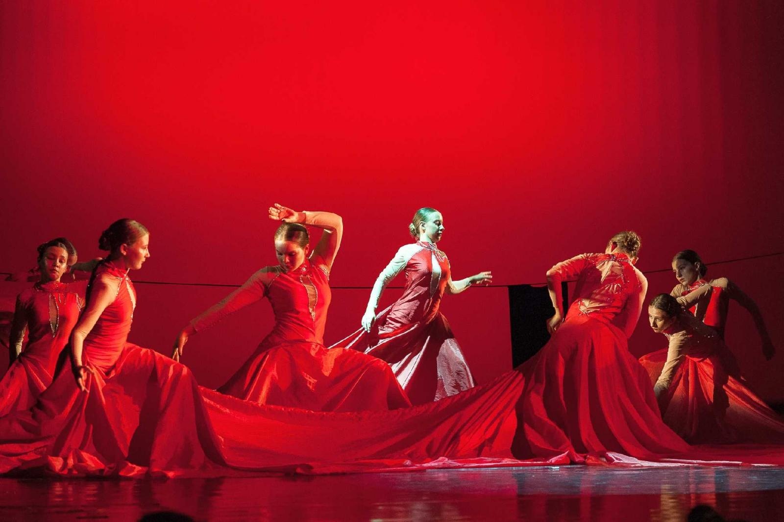 Zdjęcie w galerii na portalu naszraciborz.pl: Raciborscy tancerze zachwycali publiczność w Opawie [FOTO] wiadomości z regionu