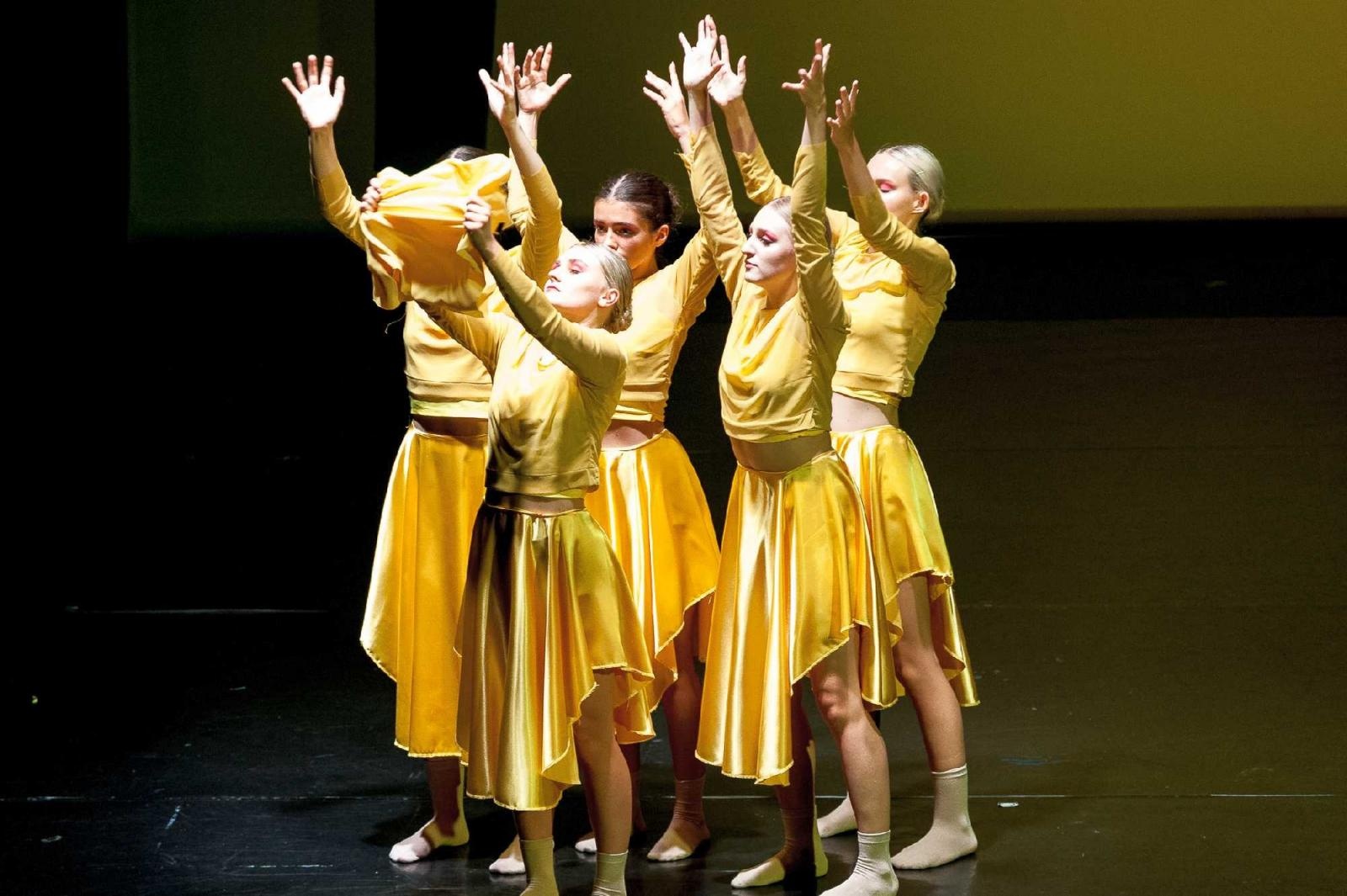 Zdjęcie w galerii na portalu naszraciborz.pl: Raciborscy tancerze zachwycali publiczność w Opawie [FOTO] wiadomości z regionu