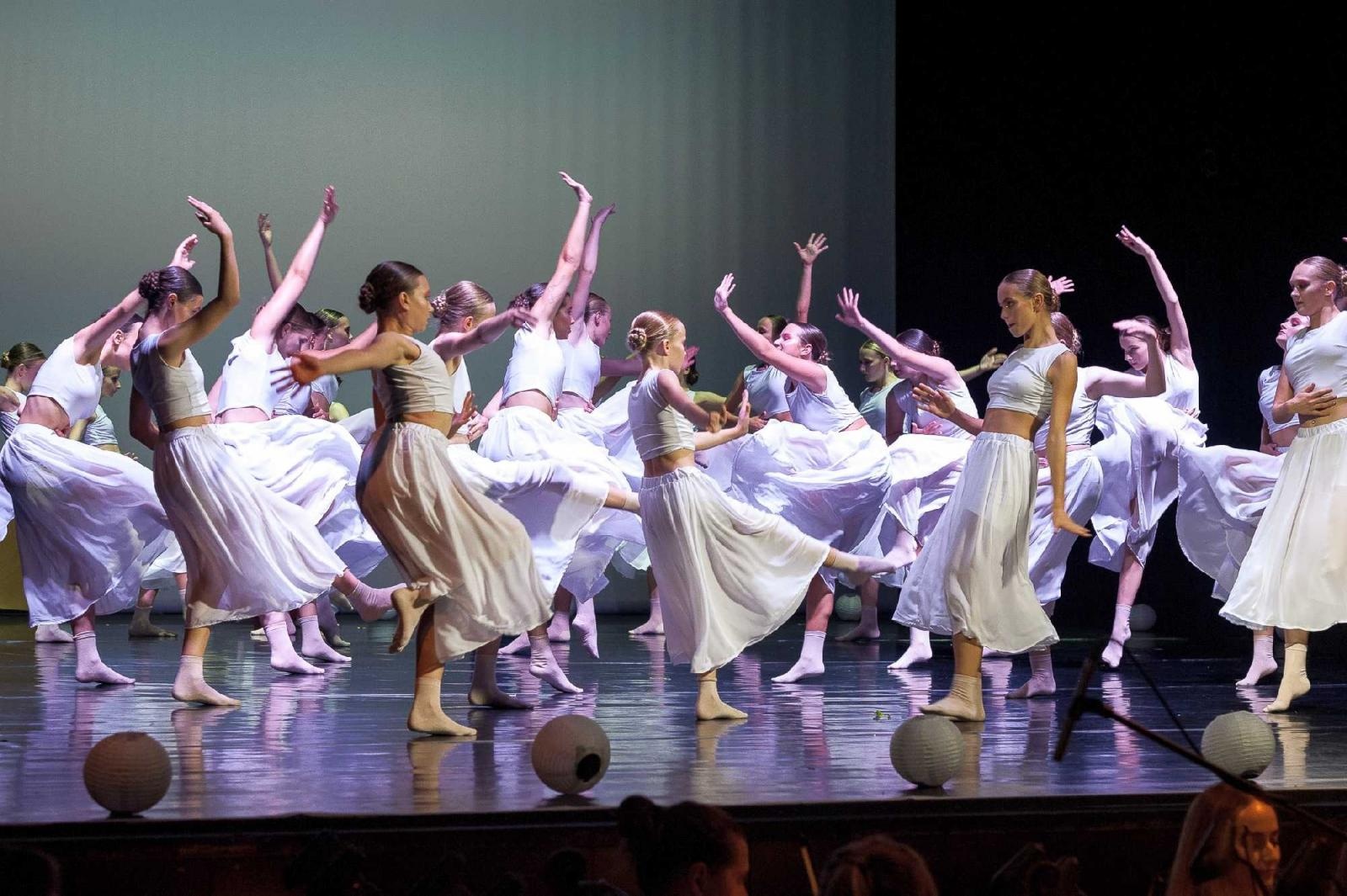 Zdjęcie w galerii na portalu naszraciborz.pl: Raciborscy tancerze zachwycali publiczność w Opawie [FOTO] wiadomości z regionu