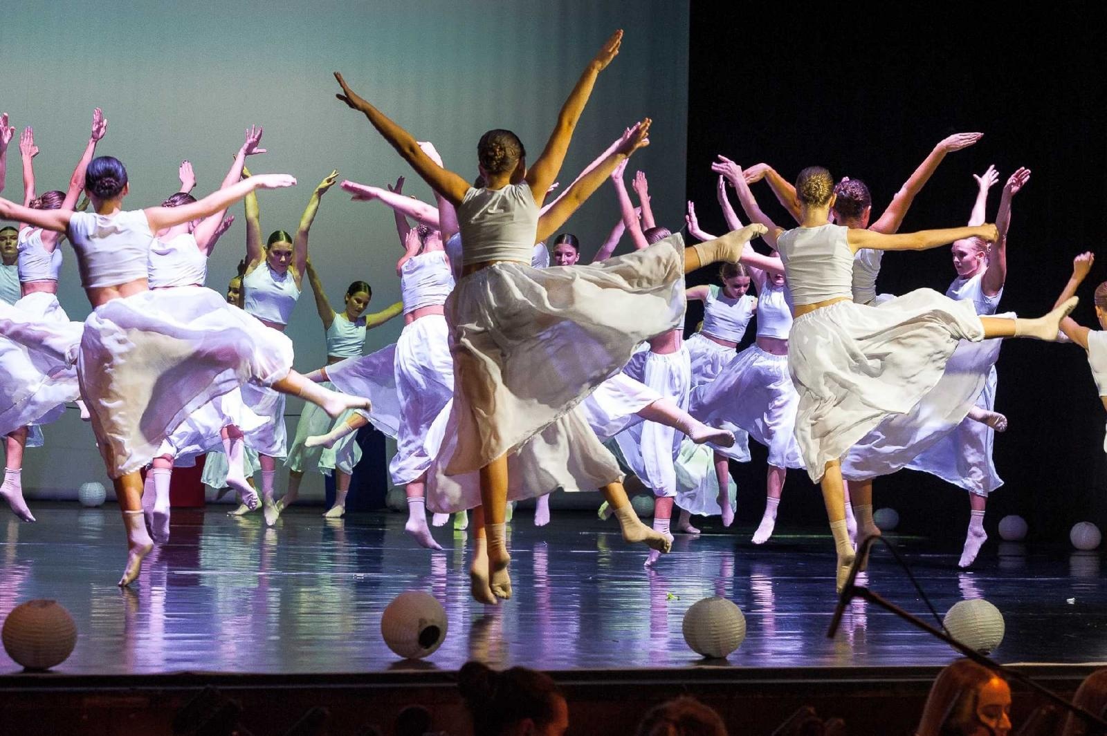 Zdjęcie w galerii na portalu naszraciborz.pl: Raciborscy tancerze zachwycali publiczność w Opawie [FOTO] wiadomości z regionu