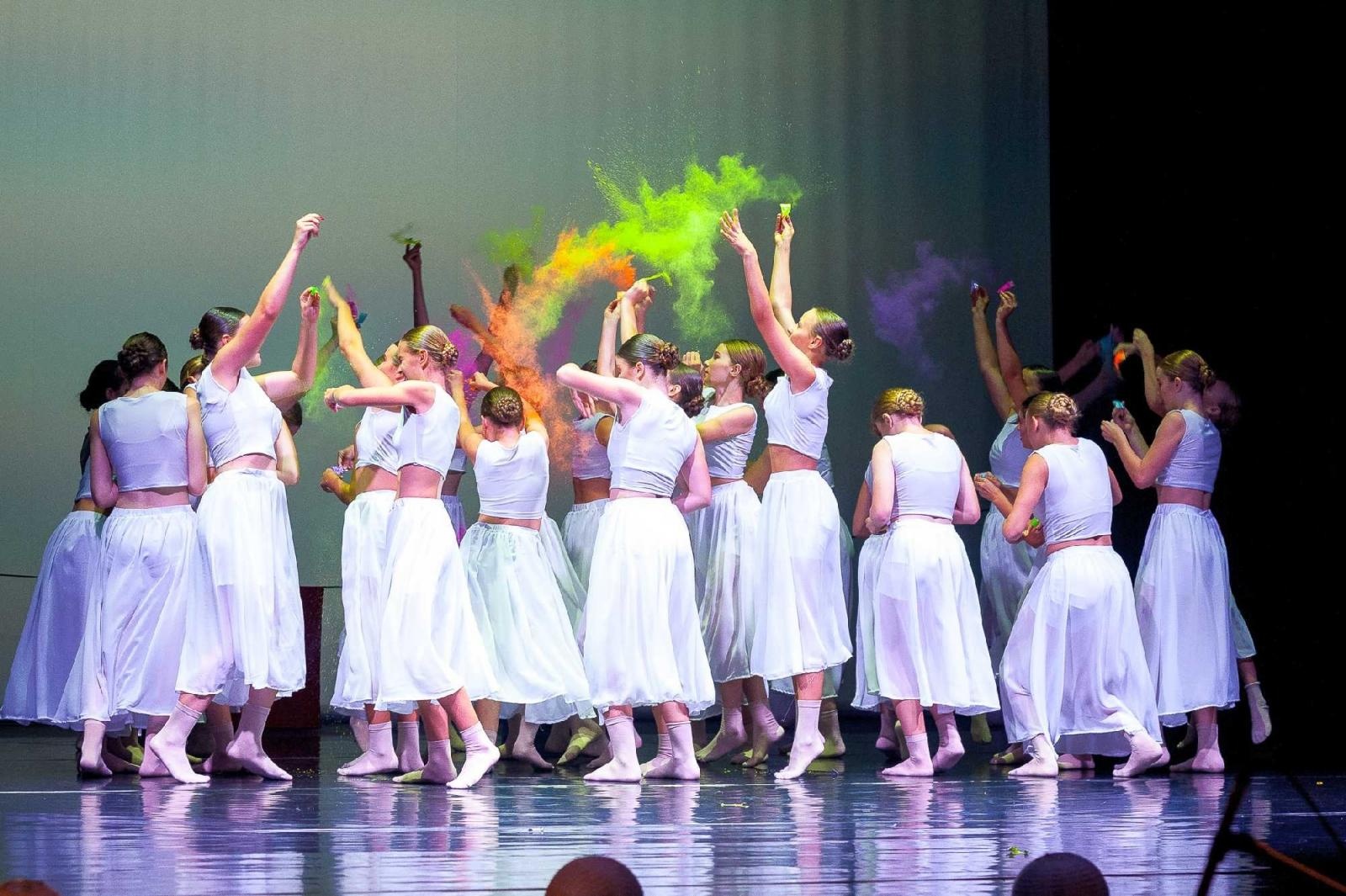 Zdjęcie w galerii na portalu naszraciborz.pl: Raciborscy tancerze zachwycali publiczność w Opawie [FOTO] wiadomości z regionu