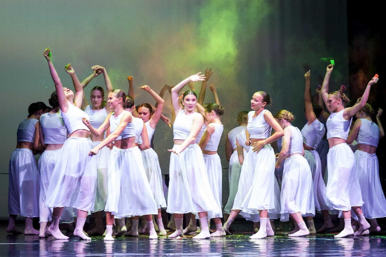Zdjęcie w galerii na portalu naszraciborz.pl: Raciborscy tancerze zachwycali publiczność w Opawie [FOTO] wiadomości z regionu