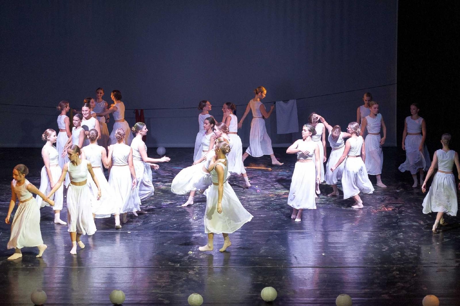 Zdjęcie w galerii na portalu naszraciborz.pl: Raciborscy tancerze zachwycali publiczność w Opawie [FOTO] wiadomości z regionu