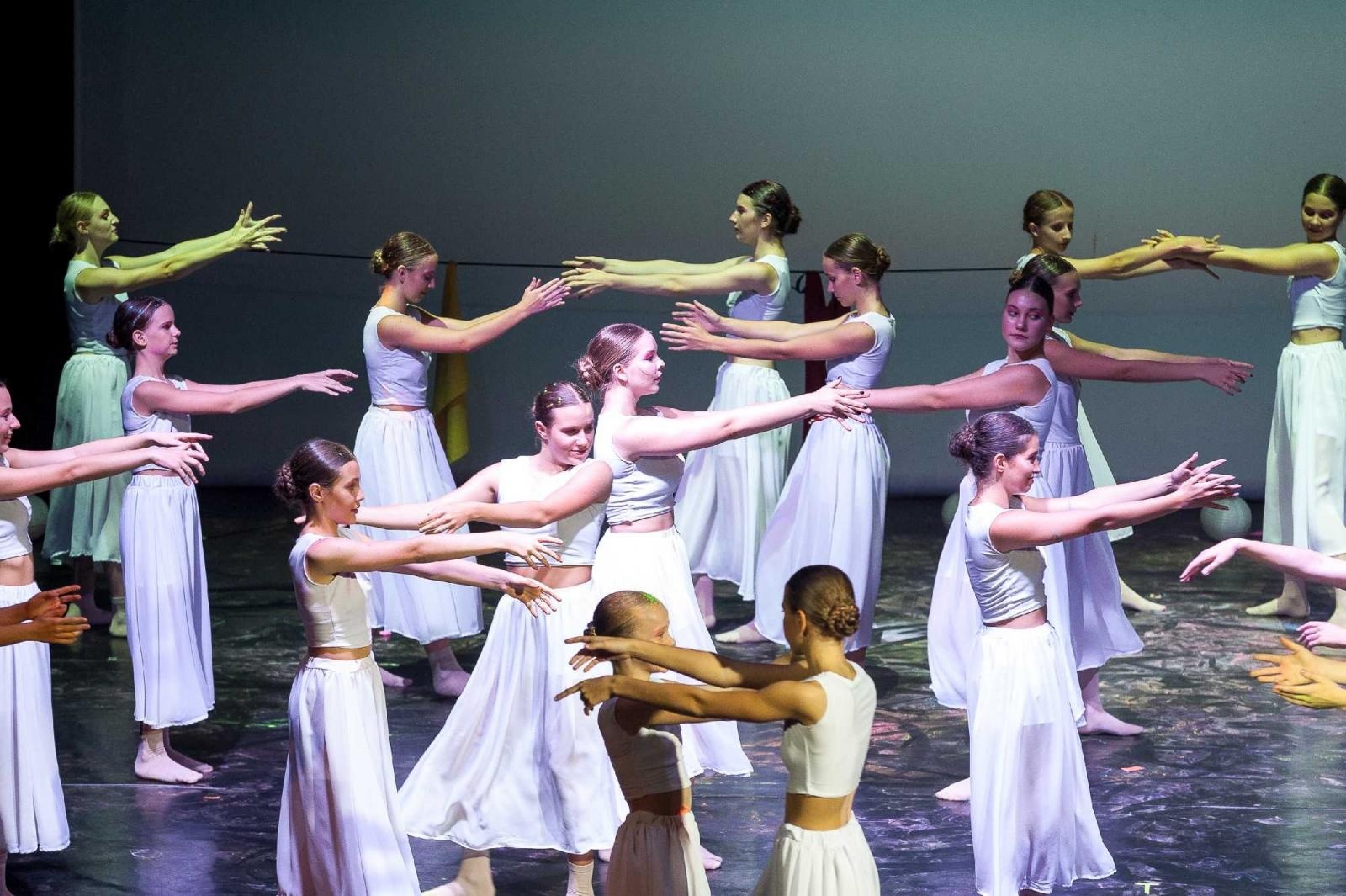 Zdjęcie w galerii na portalu naszraciborz.pl: Raciborscy tancerze zachwycali publiczność w Opawie [FOTO] wiadomości z regionu