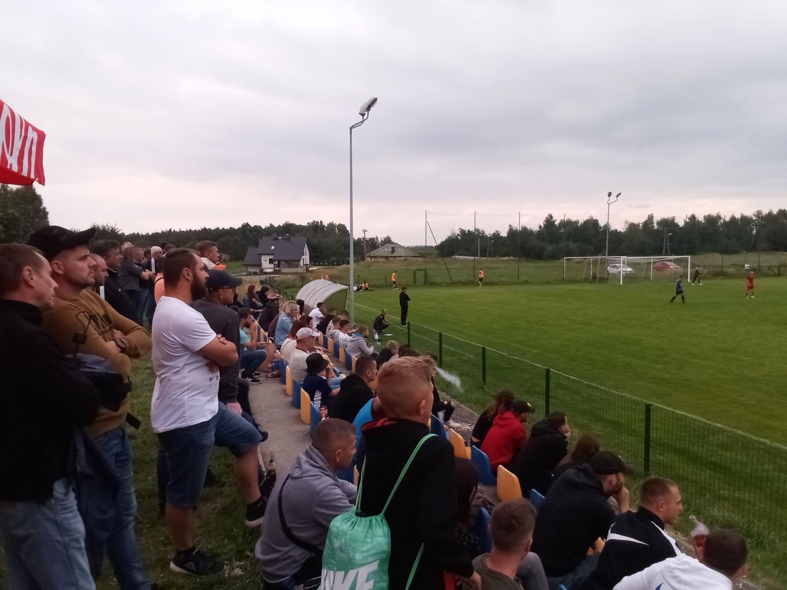 Zdjęcie w galerii na portalu naszraciborz.pl: LKS Raszczyce idzie jak burza wiadomości z regionu